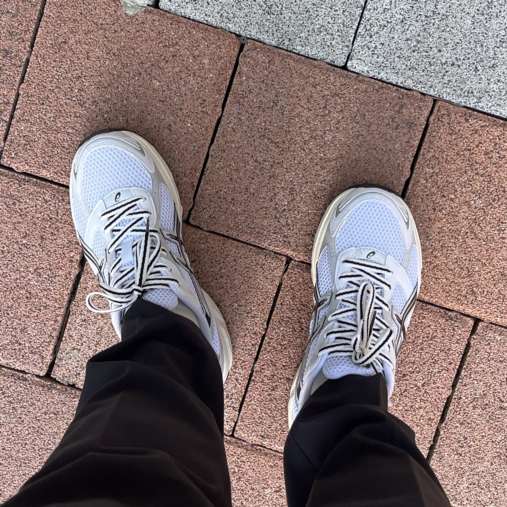 Asics Gel-1130 White Cloud Grey 착용 스타일