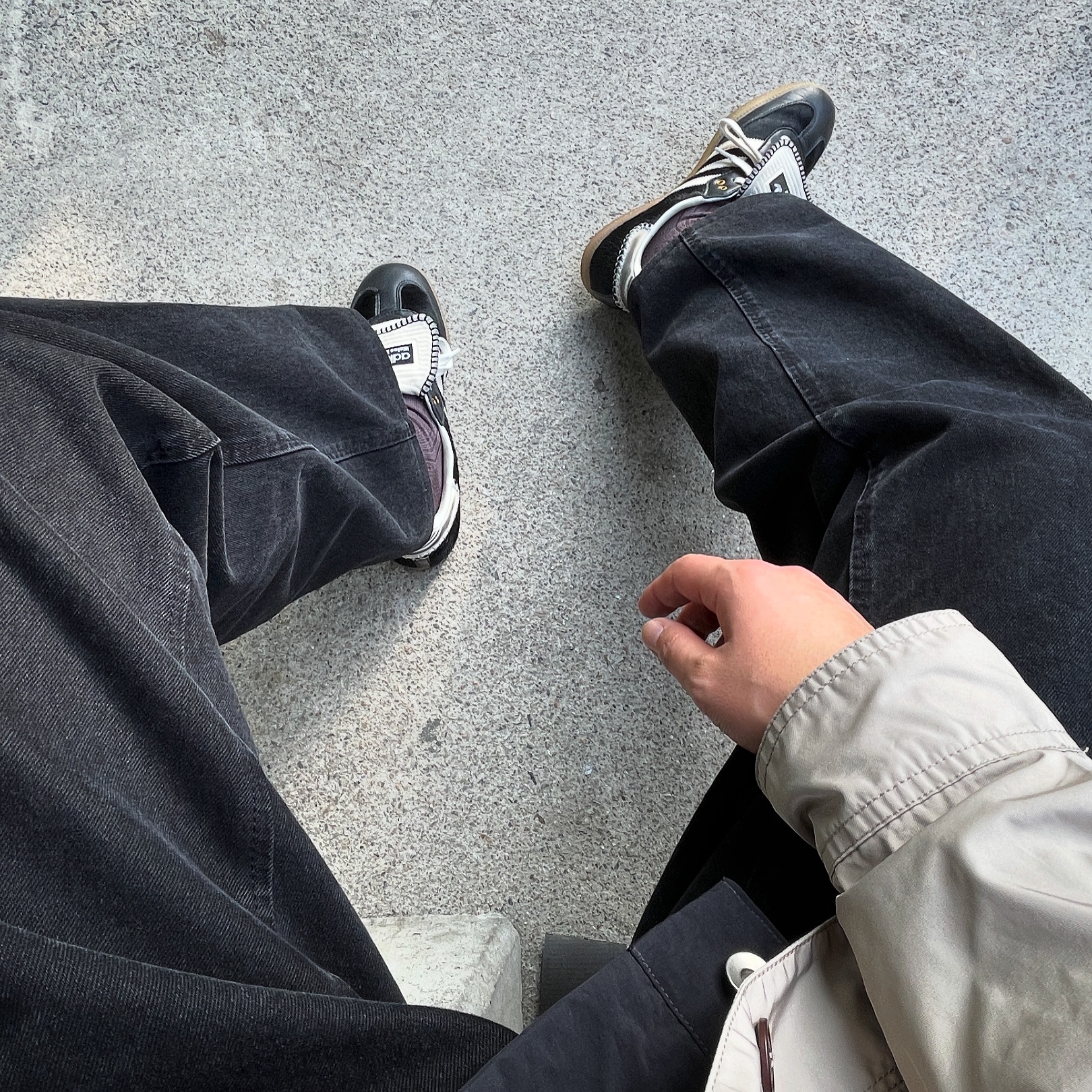 Adidas x Wales Bonner Pony Tonal Samba Core Black Cream White 착용 스타일