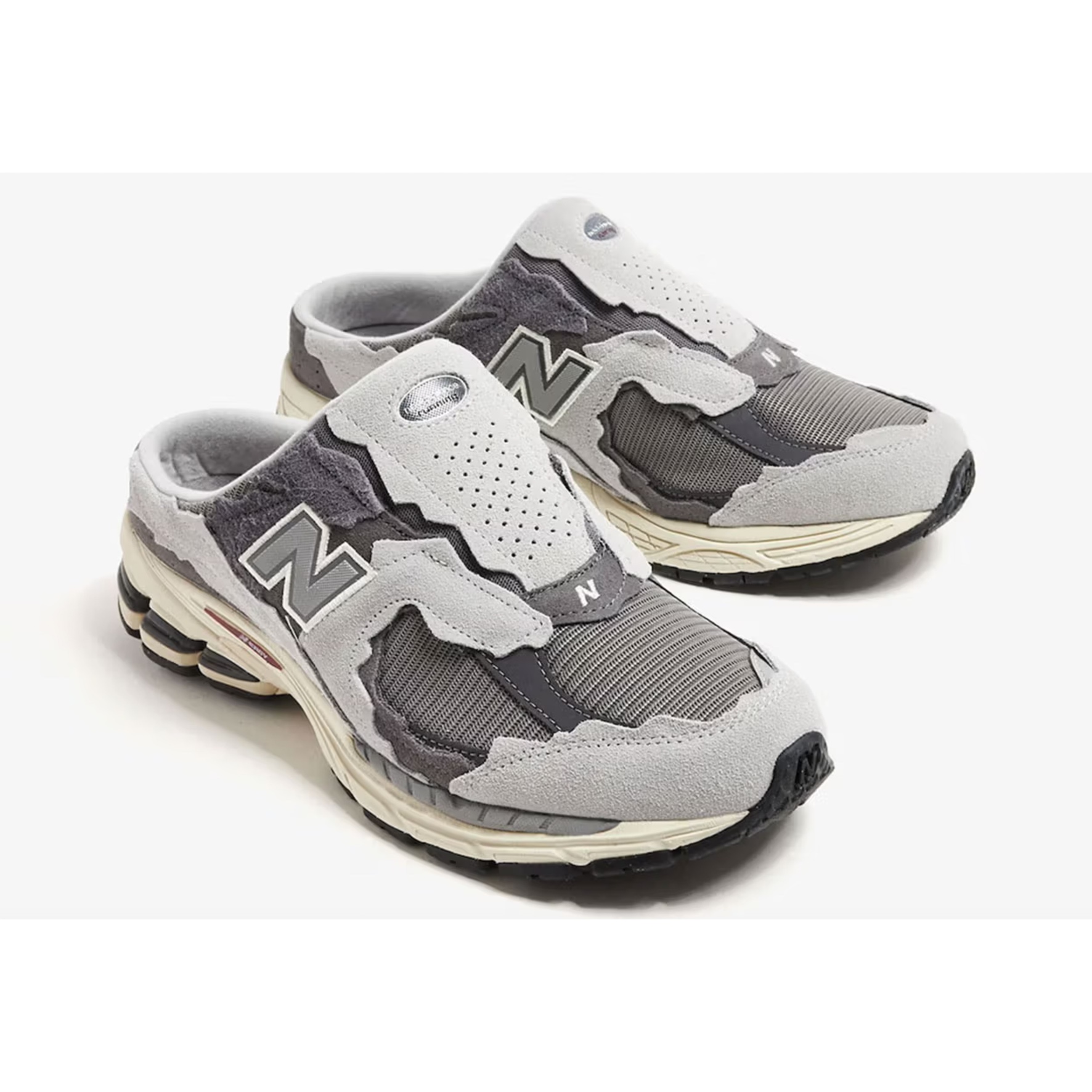 New Balance 2002R Mule Navy, New Balance 2002R Mule Phantom Marblehead 착용 스타일 - 2