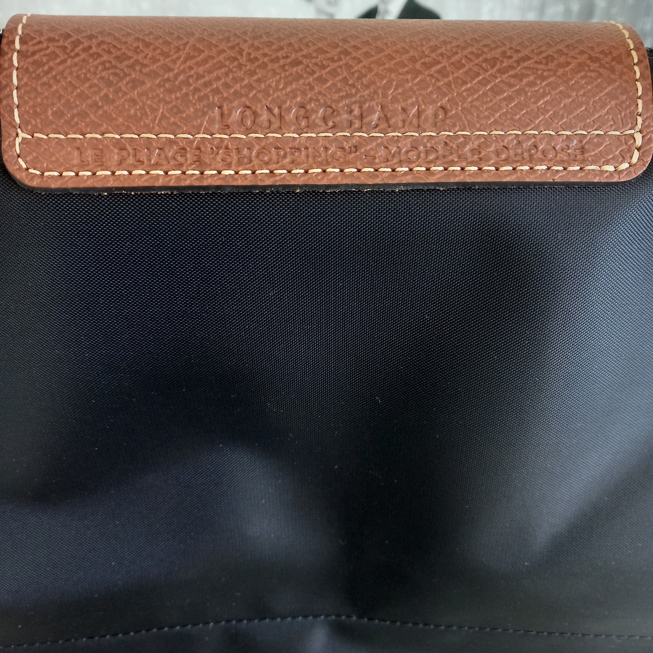 Longchamp Le Pliage Original Tote Bag M Black 착용 스타일 - 3