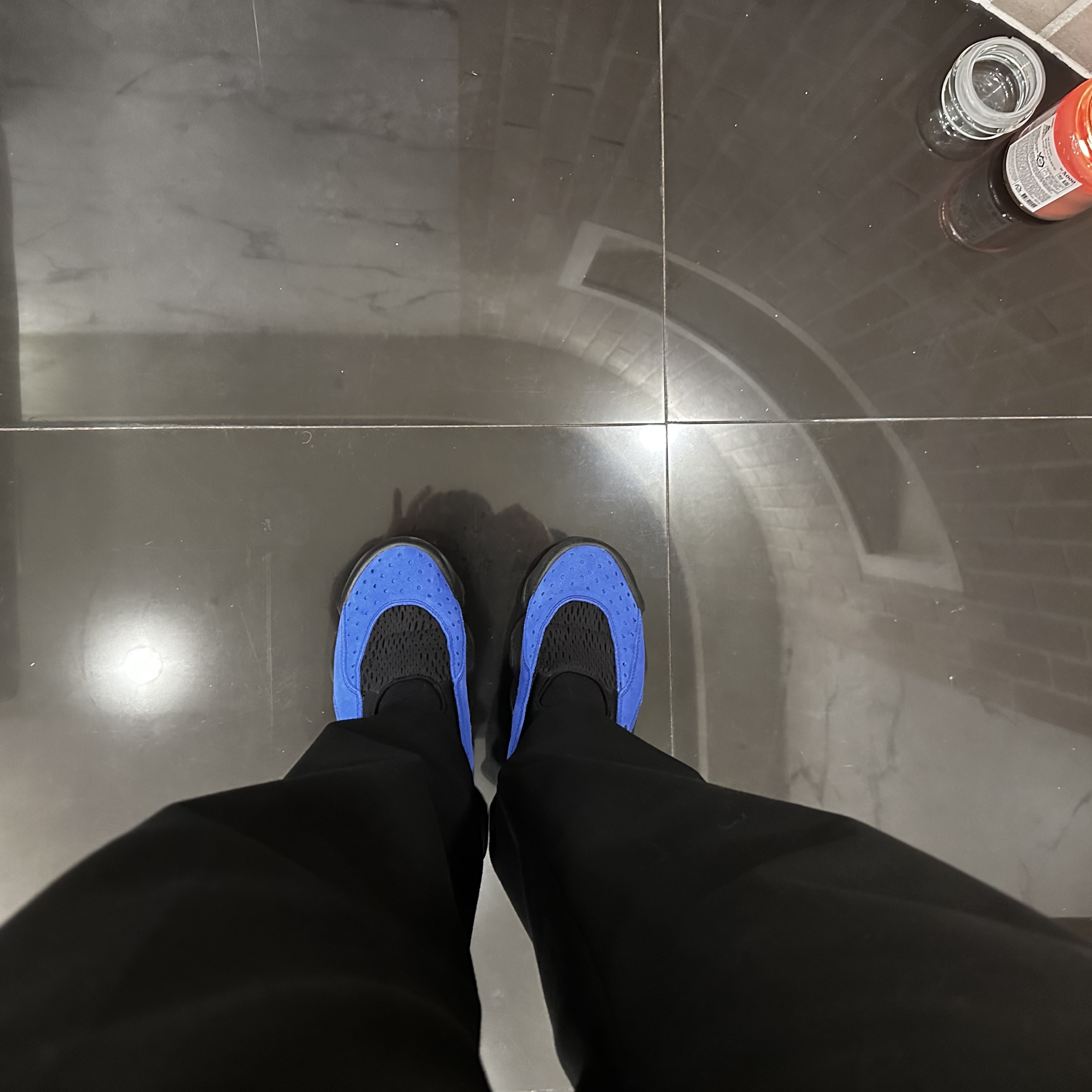 Oakley Factory Team x Brain Dead Flesh Sandal Electric Blue Black 착용 스타일