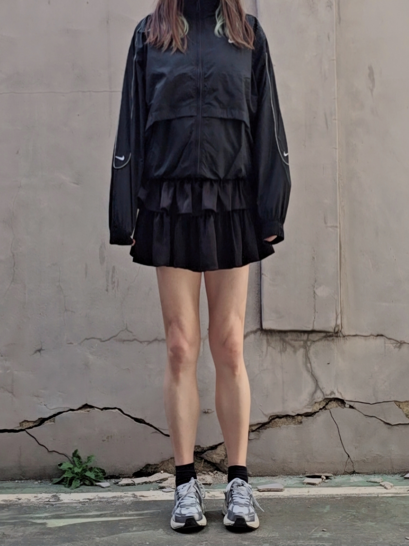 Nike NSW Solo Swoosh Woven Track Jacket Black - Asia, Nike V2K Run Pure Platinum Wolf Grey 착용 스타일