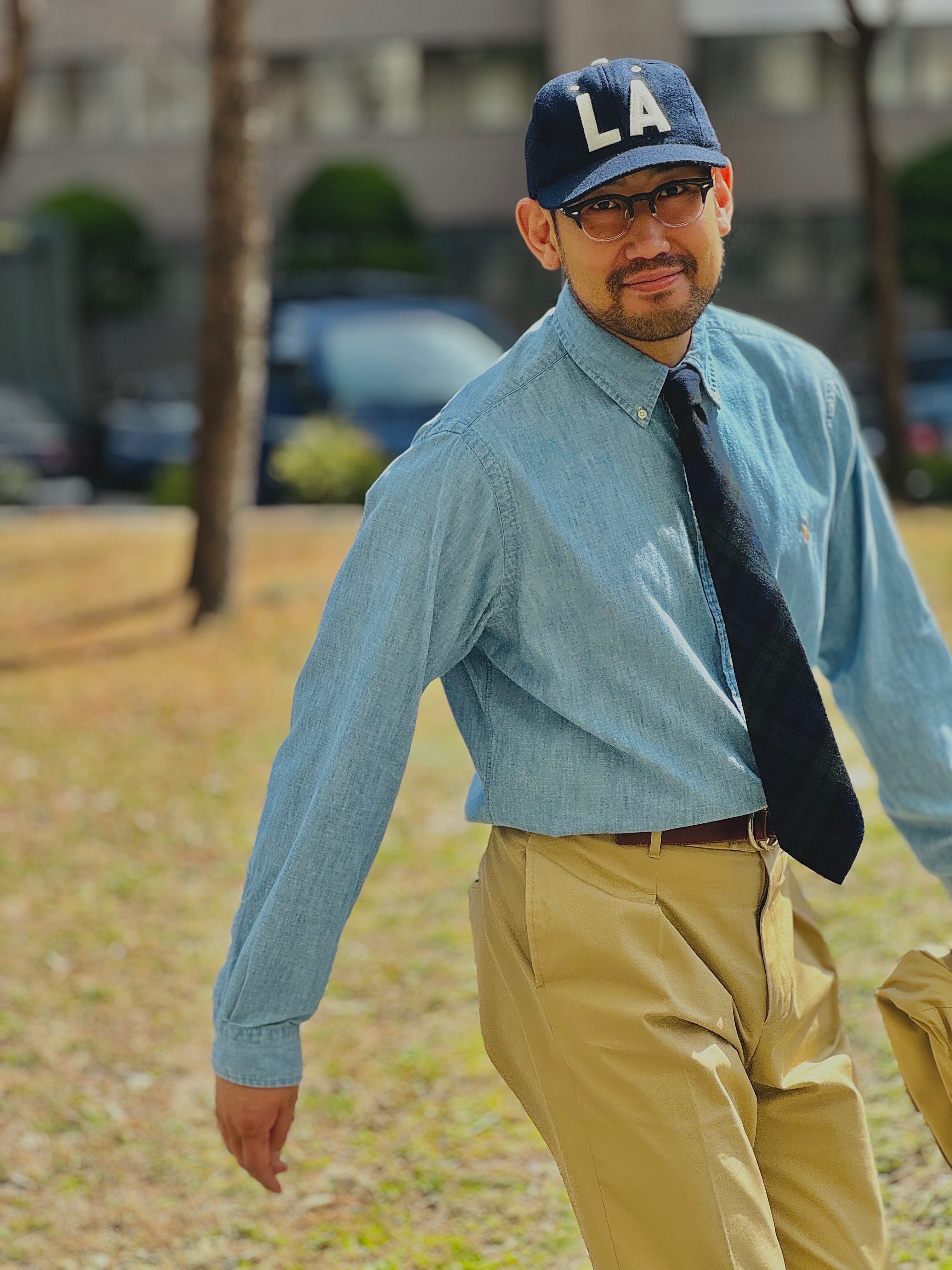 Kinchi Grainy - 547 (a) Vibram Black, Omega Seamaster Diver 300M Co Axial Master Chronometer Steel Blue 착용 스타일 - 3