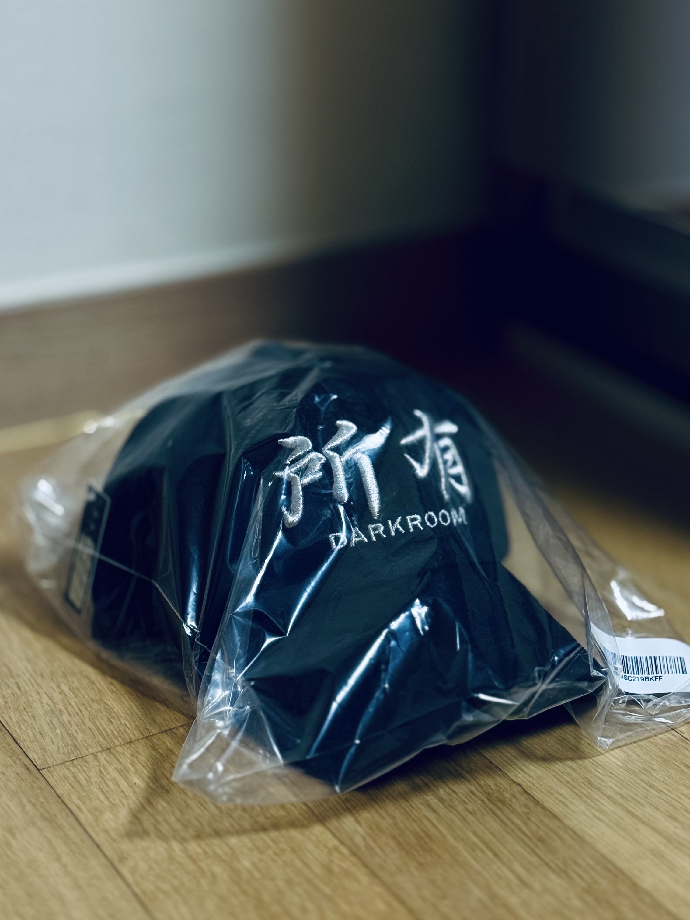 Darkr8m Studio x Kian84 WOOkimyung Ball Cap Black 착용 스타일