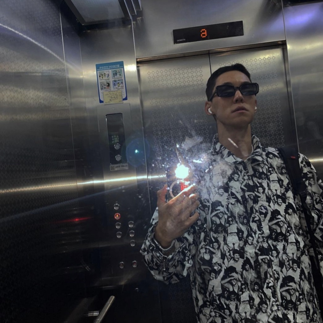 Stussy Beach Mob Bing Jacket Black 착용 스타일 - 1