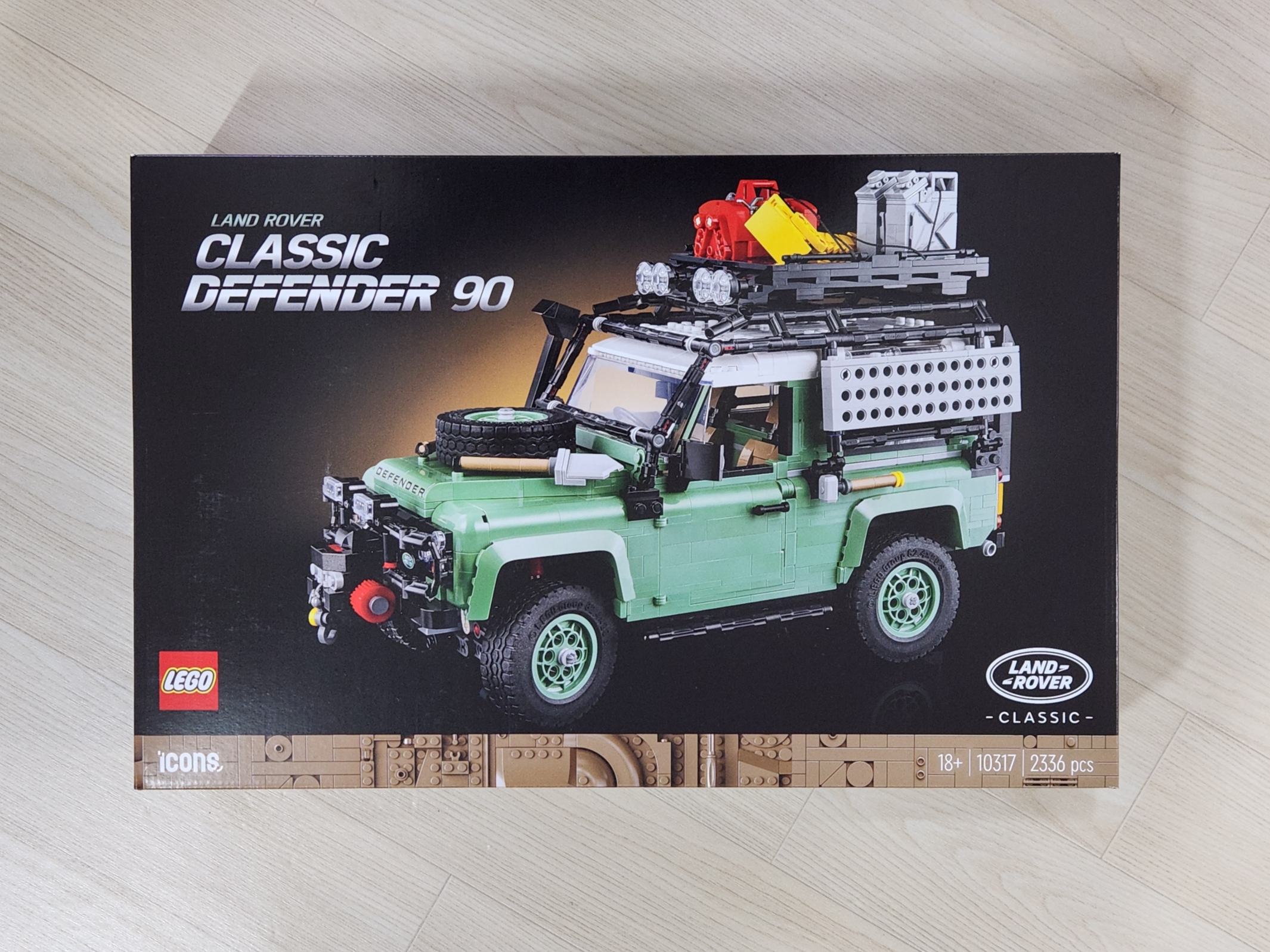 Lego Land Rover Classic Defender 90 착용 스타일
