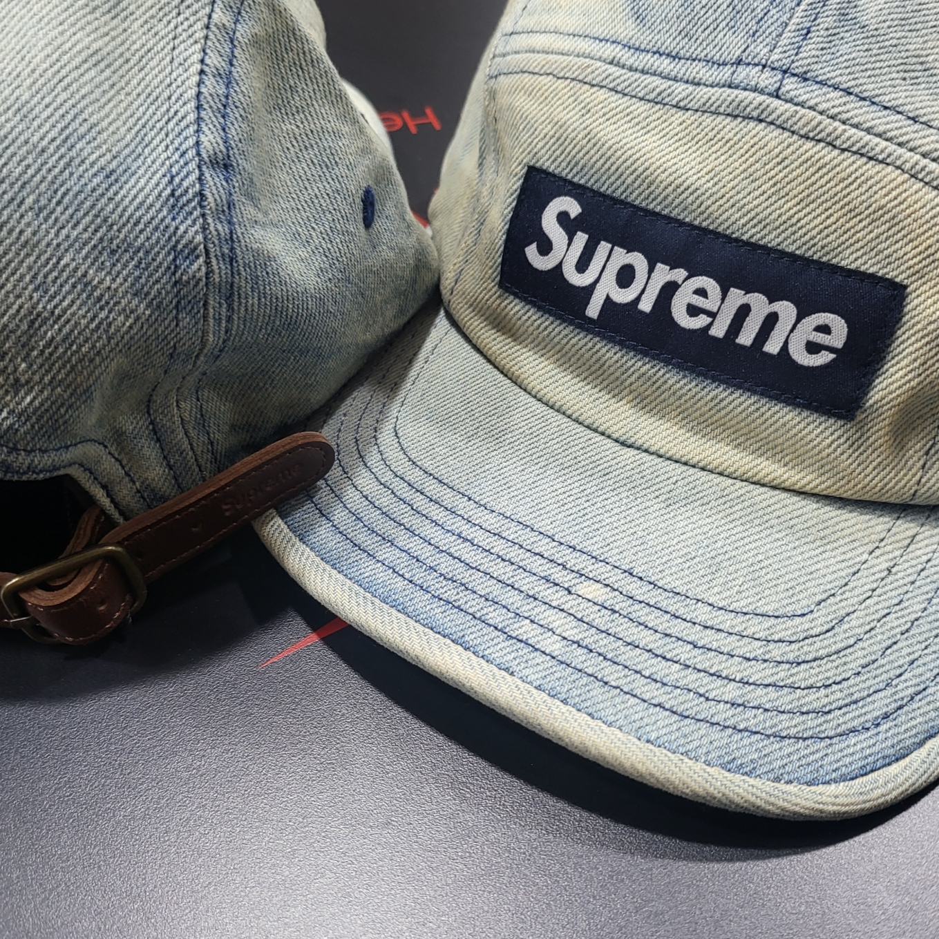 Supreme Washed Chino Twill Camp Cap Dirty Indigo - 24SS 착용 스타일