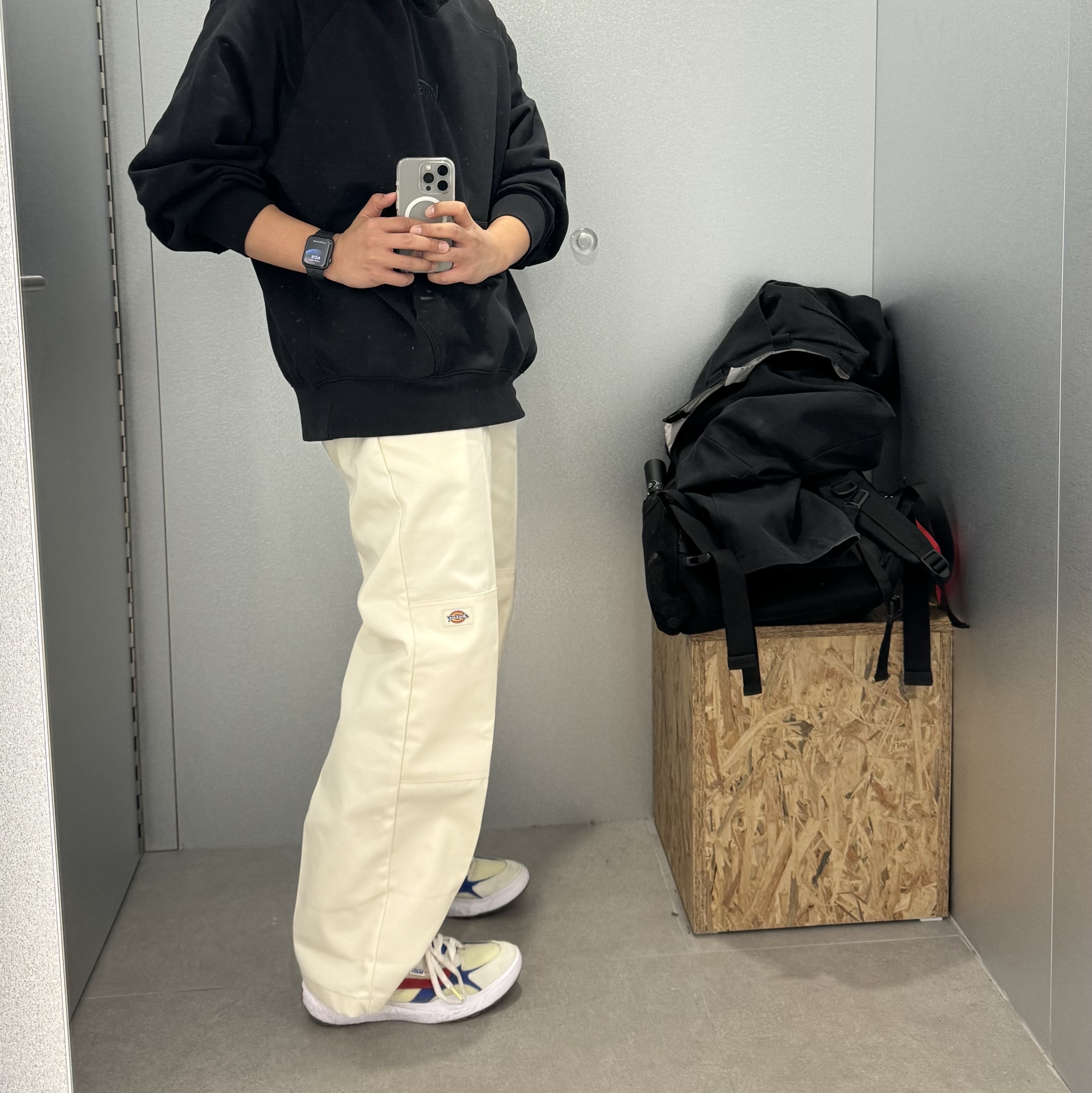 Dickies Loose Fit Double Knee Work Pants Black, Carhartt WIP Kickflip Backpack Black 착용 스타일