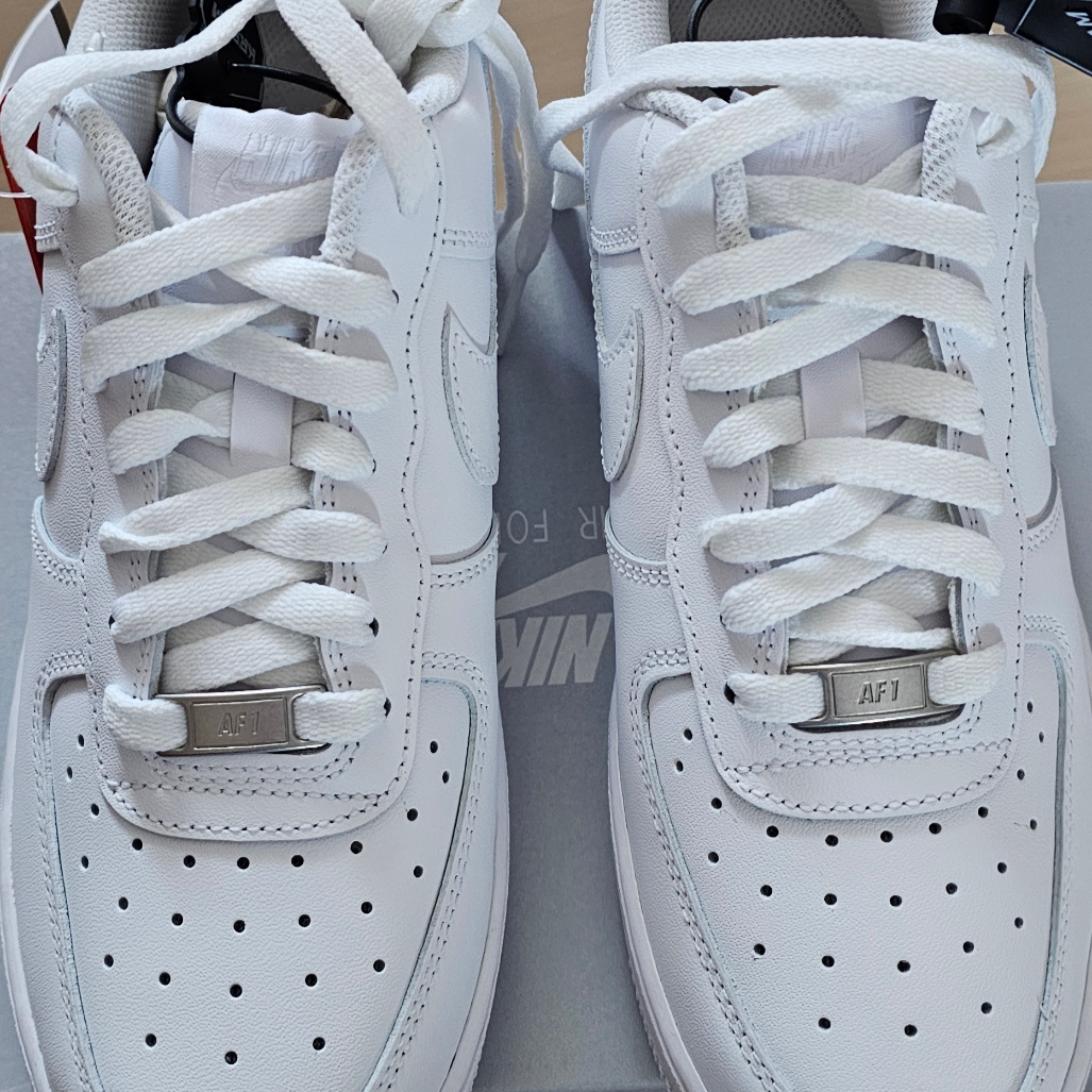 Nike Air Force 1 '07 Low White 착용 스타일