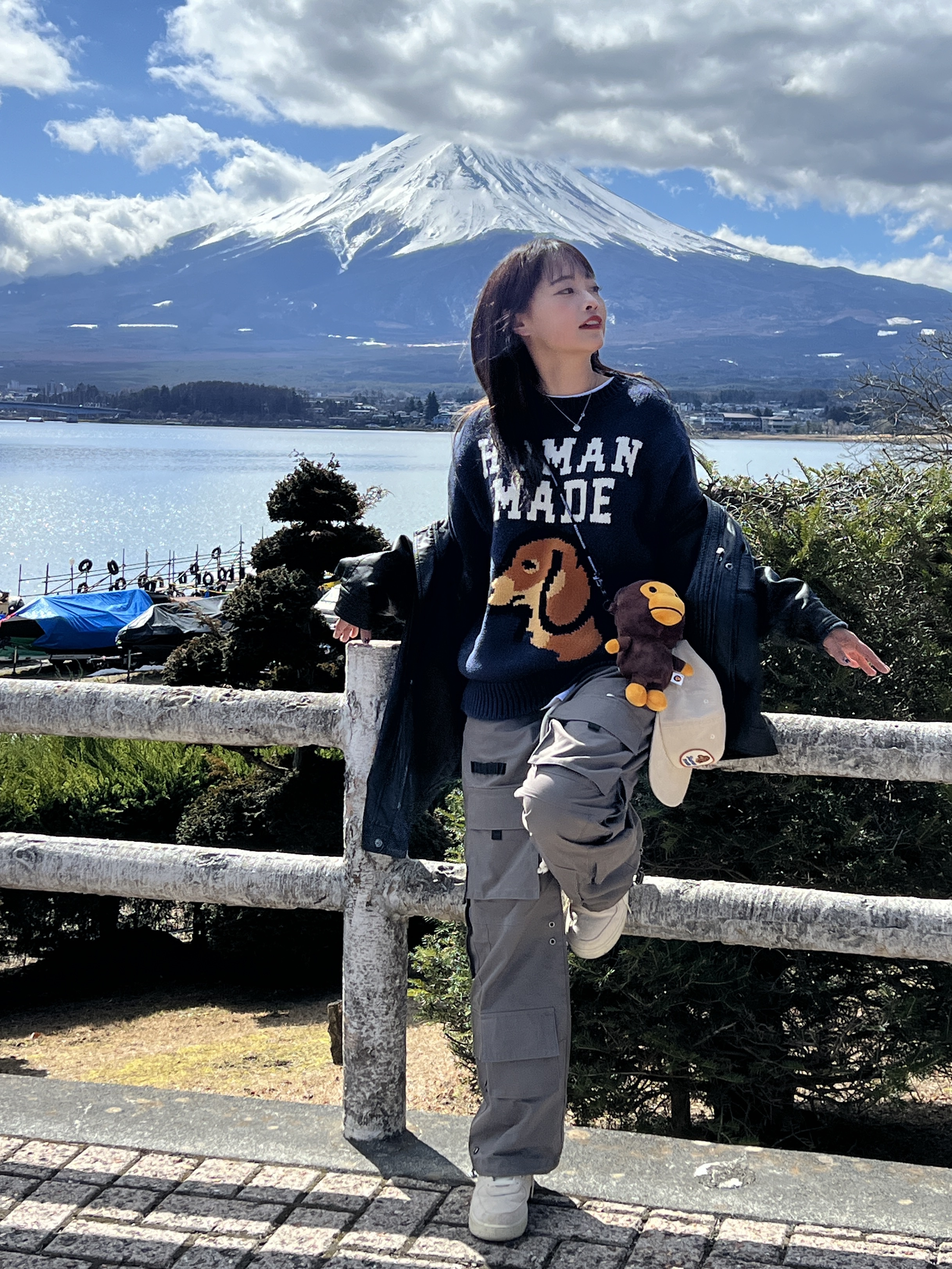 Human Made Dachs Knit Sweater Navy, Nike x Stussy Air Force 1 '07 Mid SP Fossil 착용 스타일 - 1