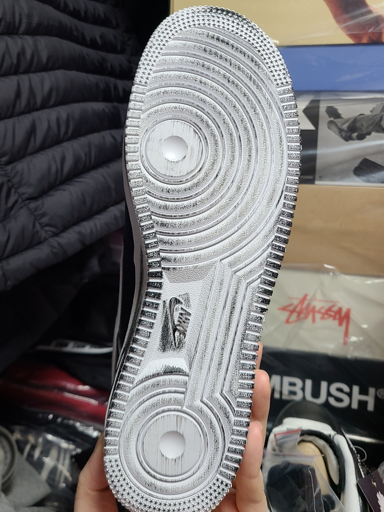 Nike x Peaceminusone Air Force 1 Low Para-Noise 착용 스타일 - 2