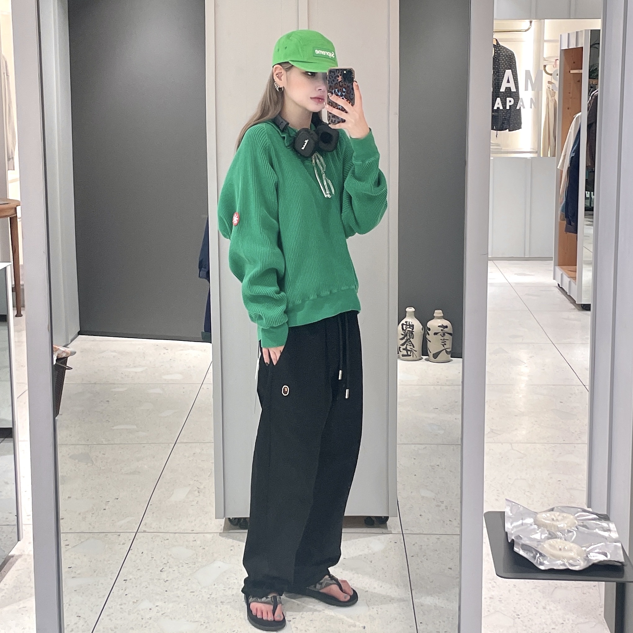 Supreme Washed Chino Twill Camp Cap Green - 24SS, Marshall Major IV Black (Korean Ver.) 착용 스타일