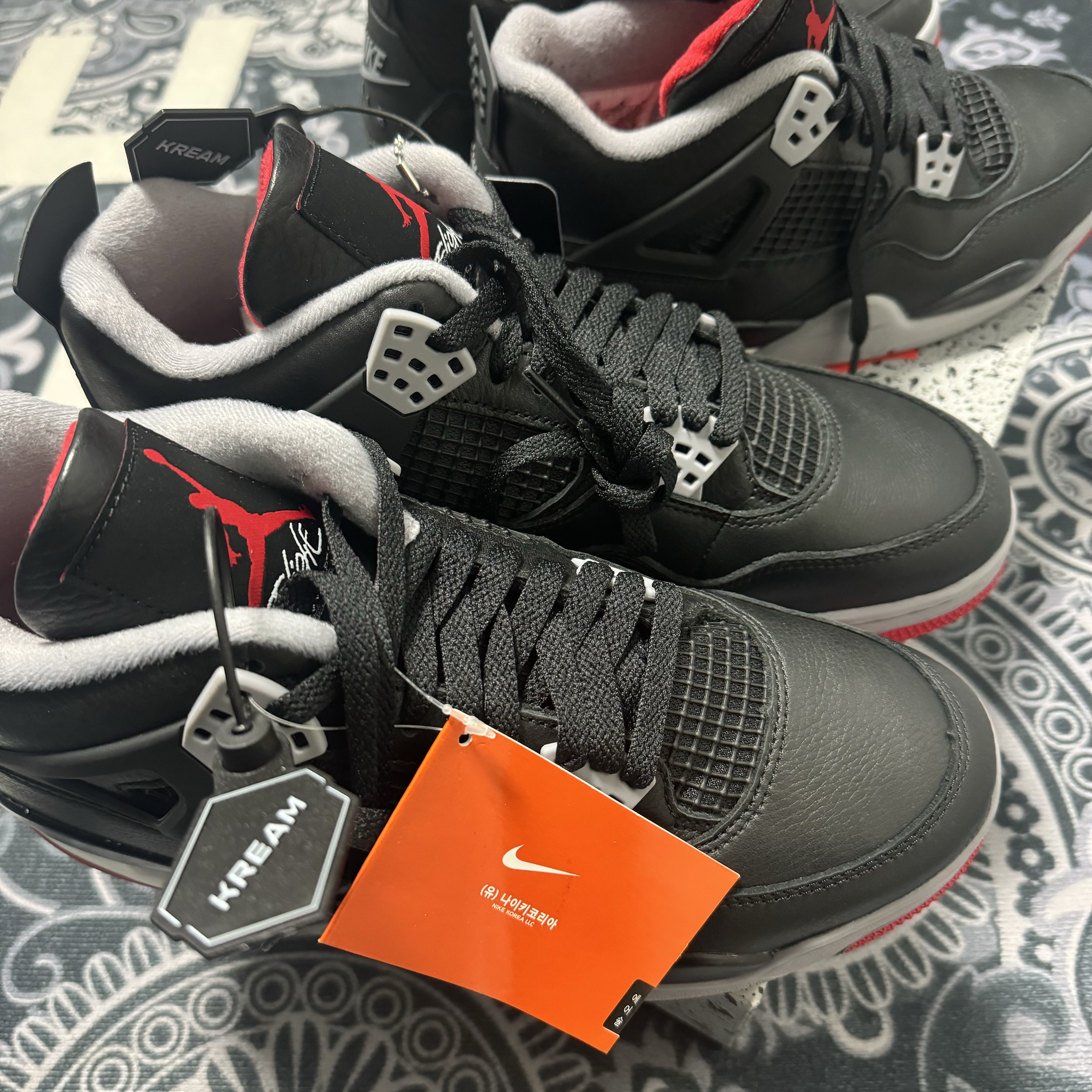 Jordan 4 Retro Bred Reimagined 착용 스타일