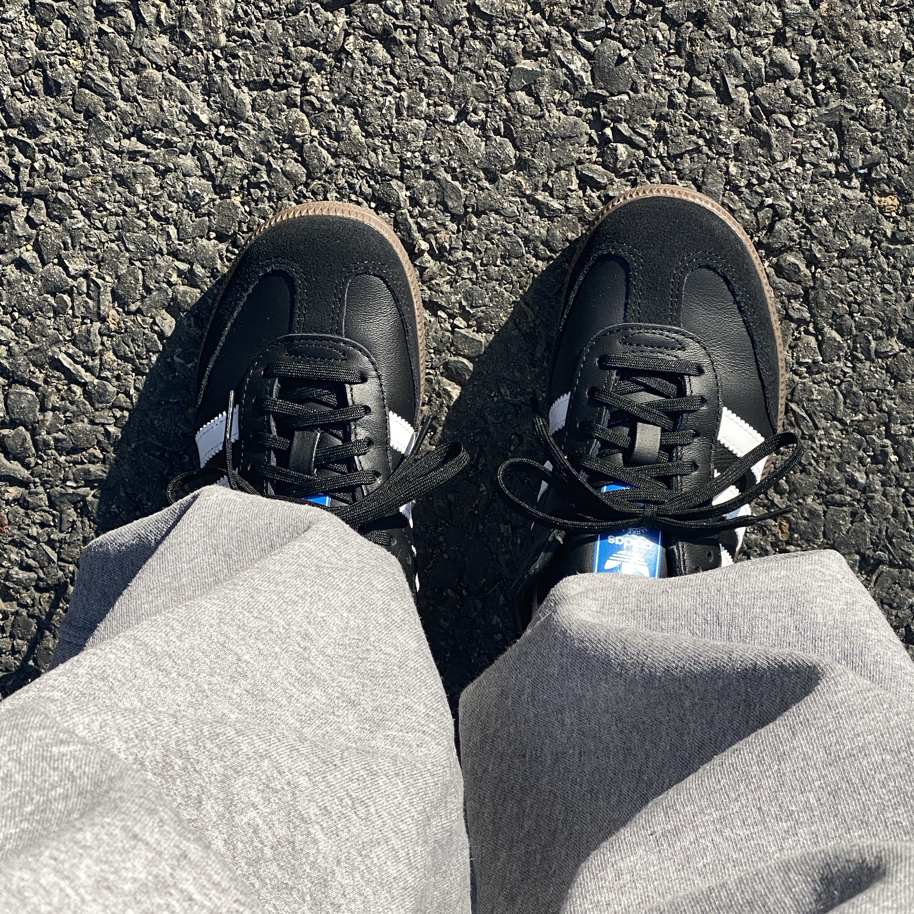 (C) Adidas Samba OG Cloud Black Core White 착용 스타일