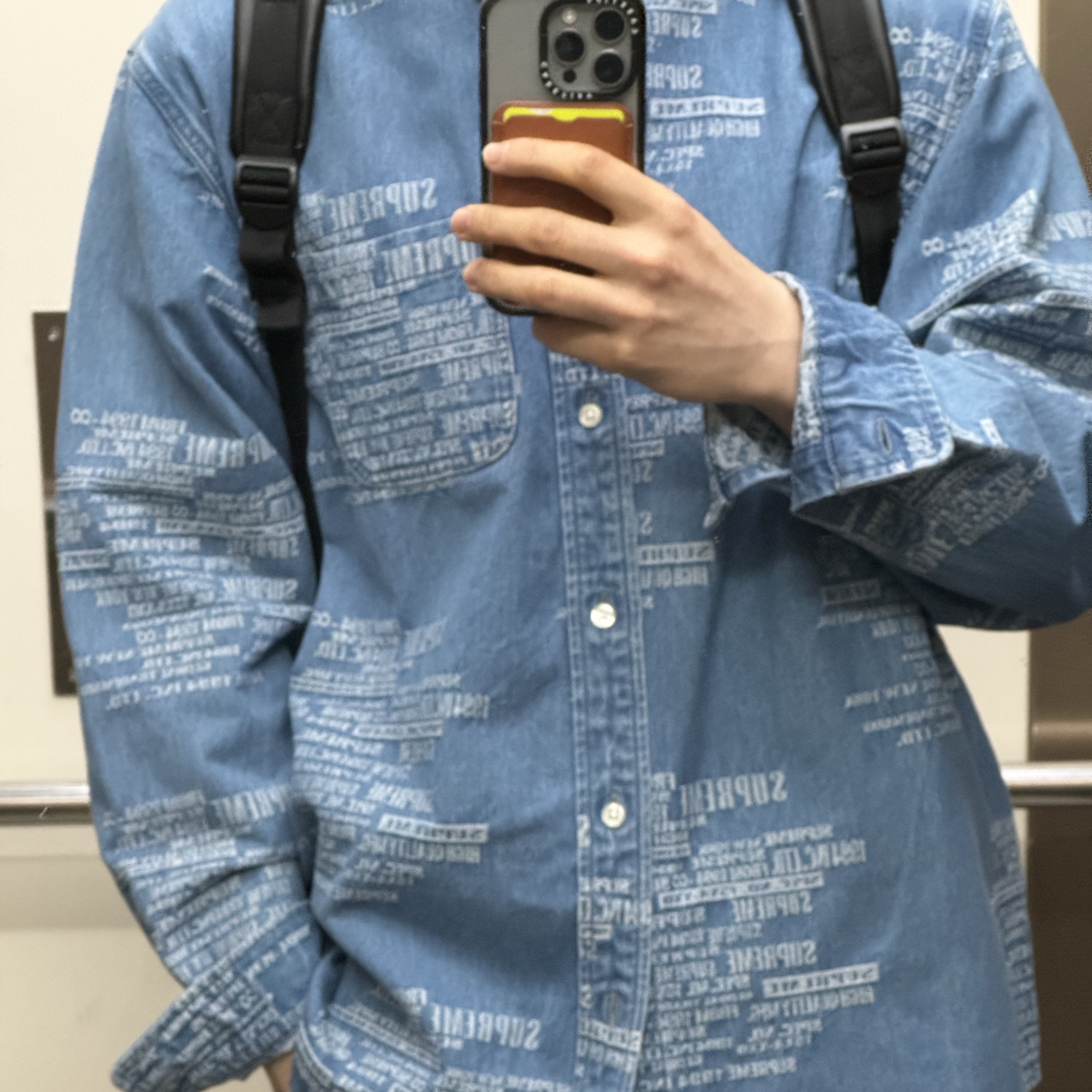 Supreme Trademark Jacquard Denim Shirt Washed Blue - 23SS 착용 스타일
