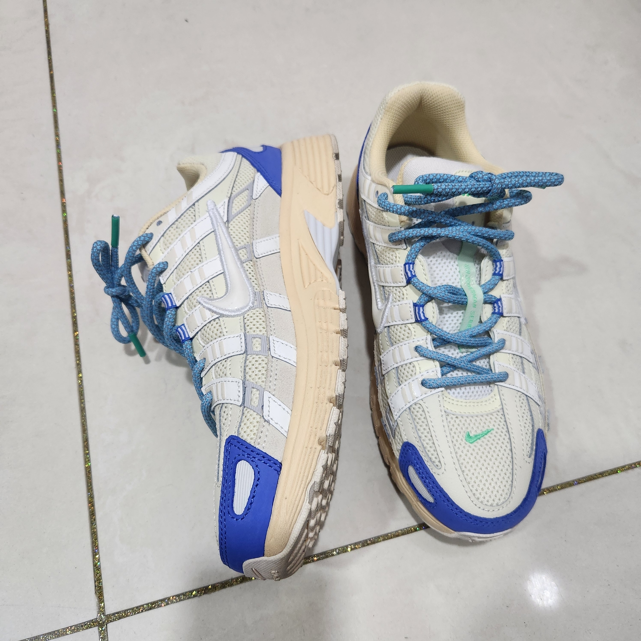 Nike P-6000 Coconut Milk Medium Blue 착용 스타일 - 3
