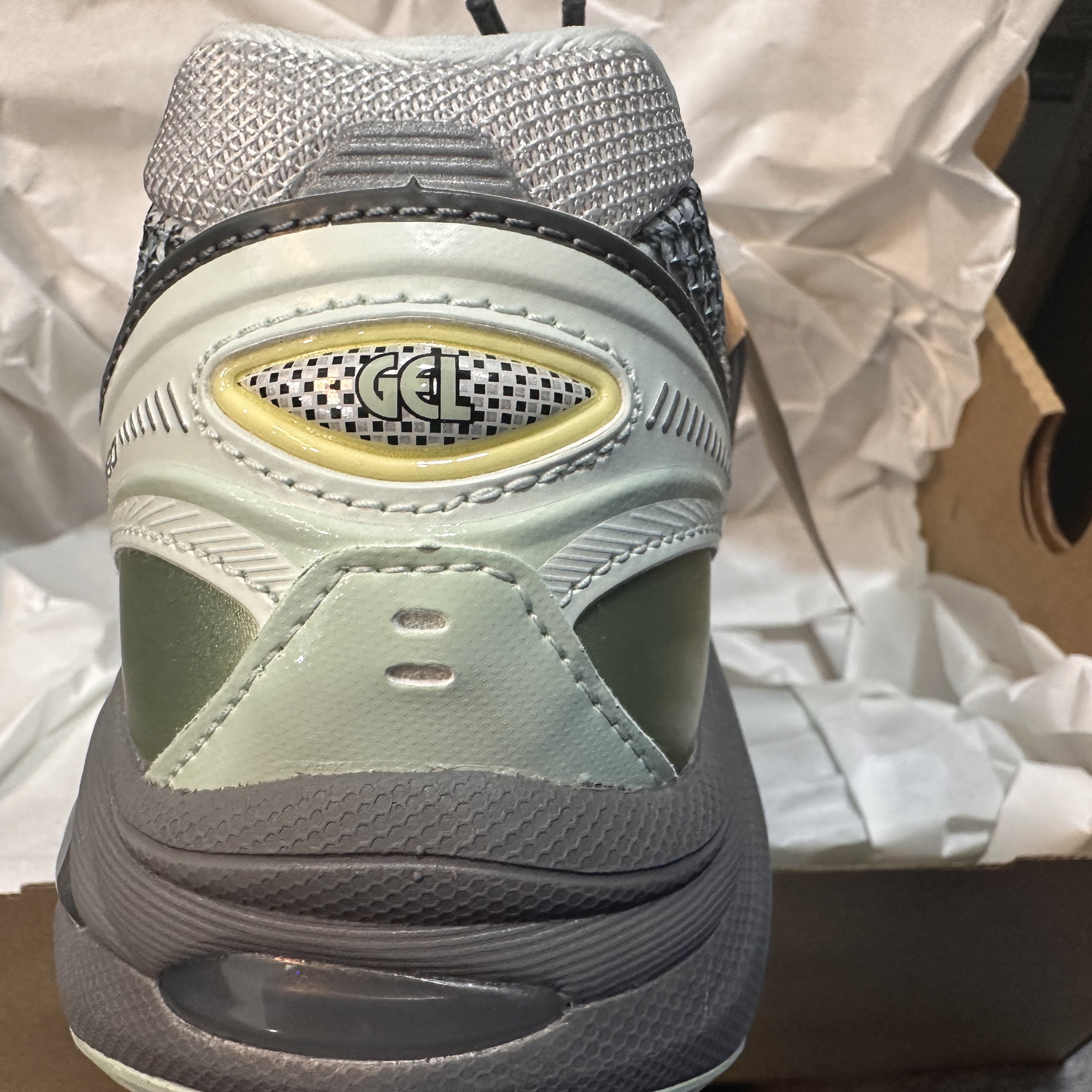 Asics UB6-S GT-2160 Arctic Blue Carbon 착용 스타일 - 4