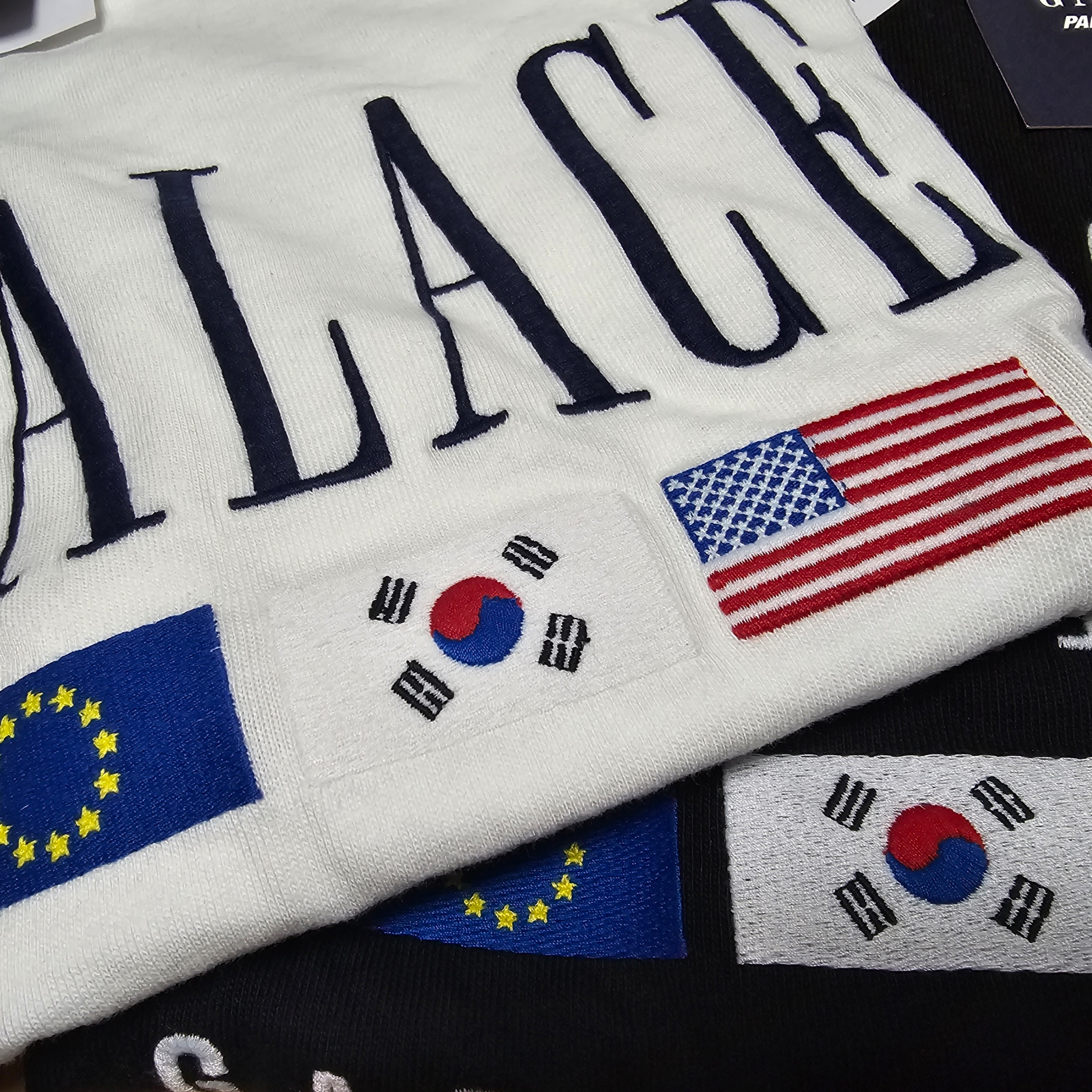 Palace x Gap Heavy Jersey T-Shirt Black - 24SS, Palace x Gap Heavy Jersey T-Shirt White - 24SS 착용 스타일 - 2