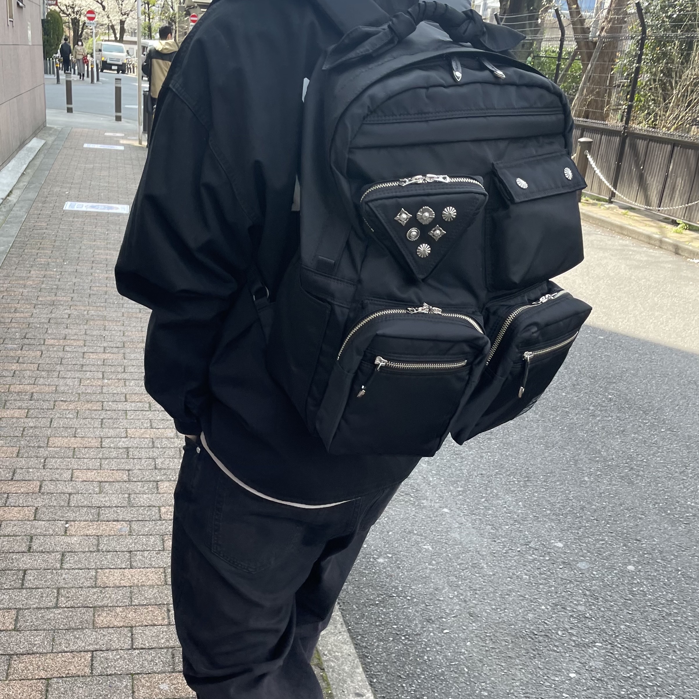 Porter x Toga Backpack Black 착용 스타일