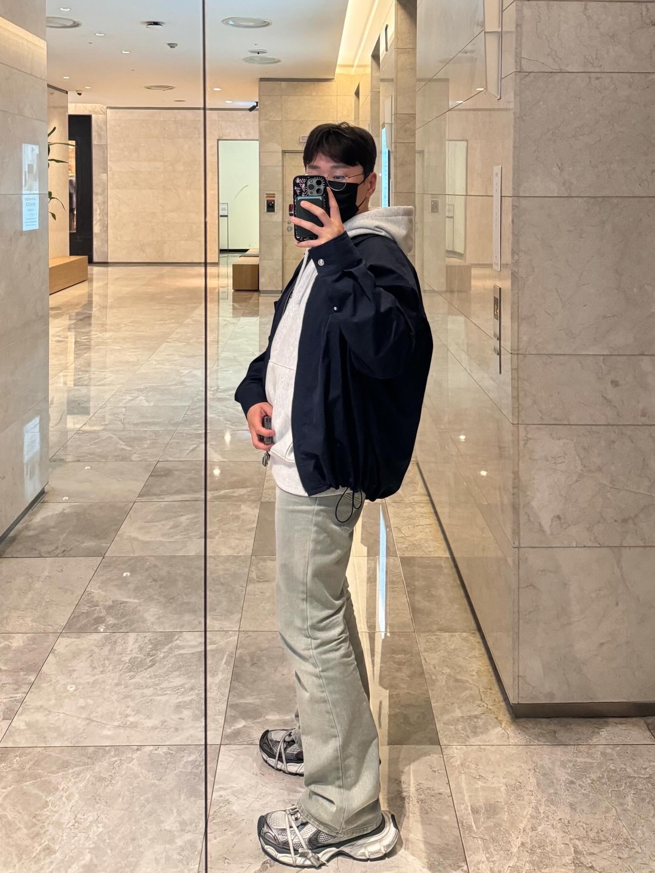 Stussy Basic Stussy Hoodie Ash Heather, Wooyoungmi Straight Denim Pants Mint - 23FW 착용 스타일 - 2