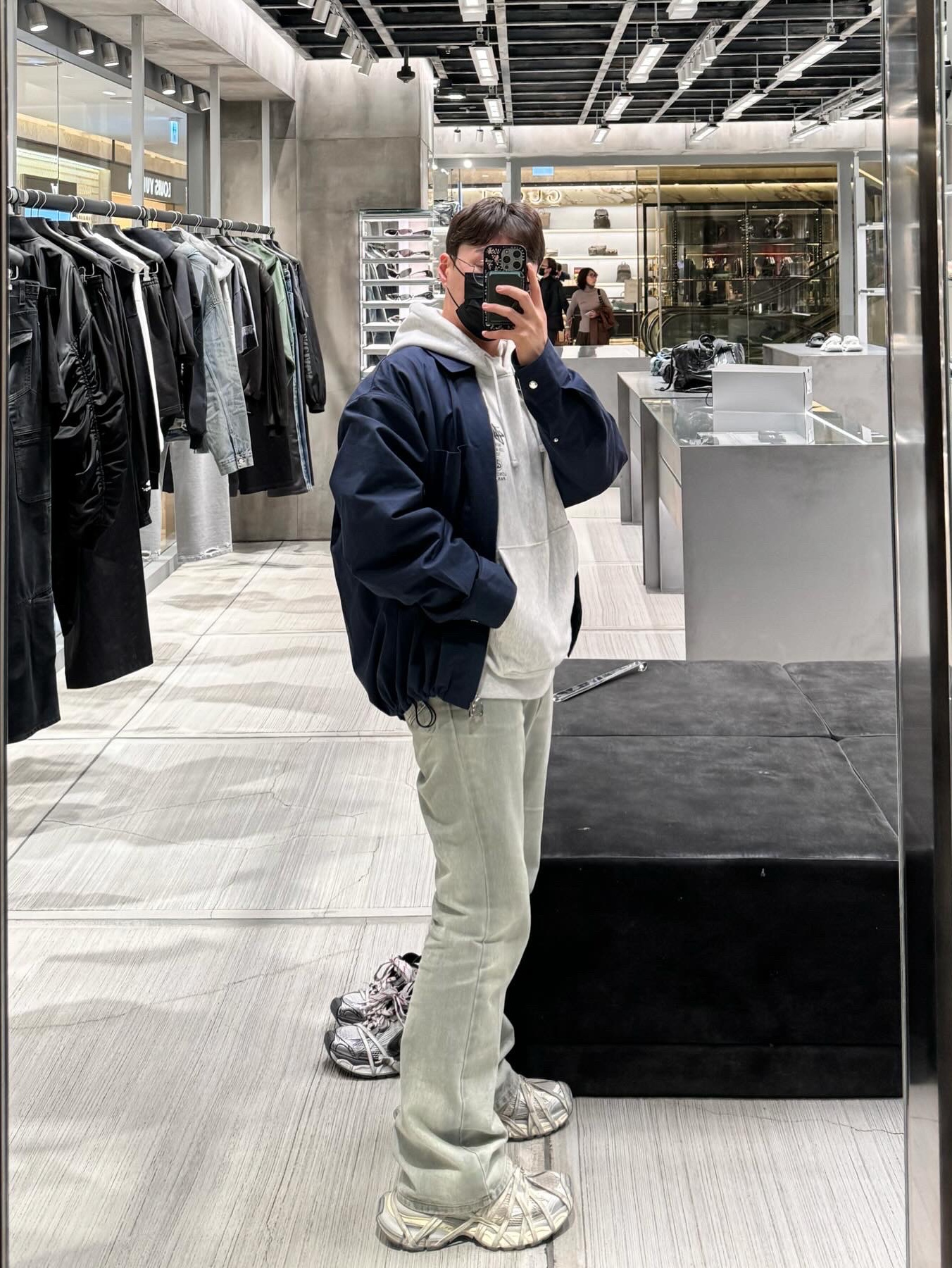 Stussy Basic Stussy Hoodie Ash Heather, Wooyoungmi Straight Denim Pants Mint - 23FW 착용 스타일 - 4