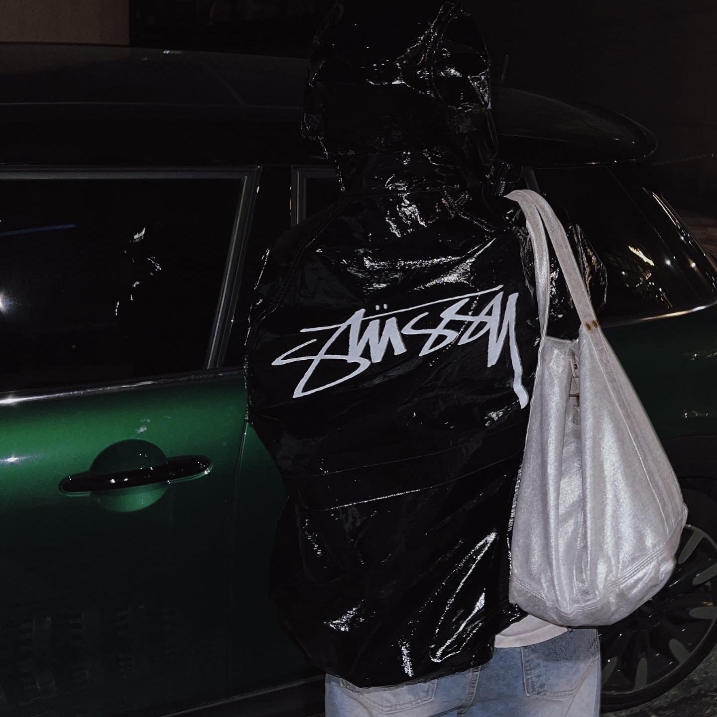 Stussy Beach Shell Coated Ripstop Black 착용 스타일 - 1