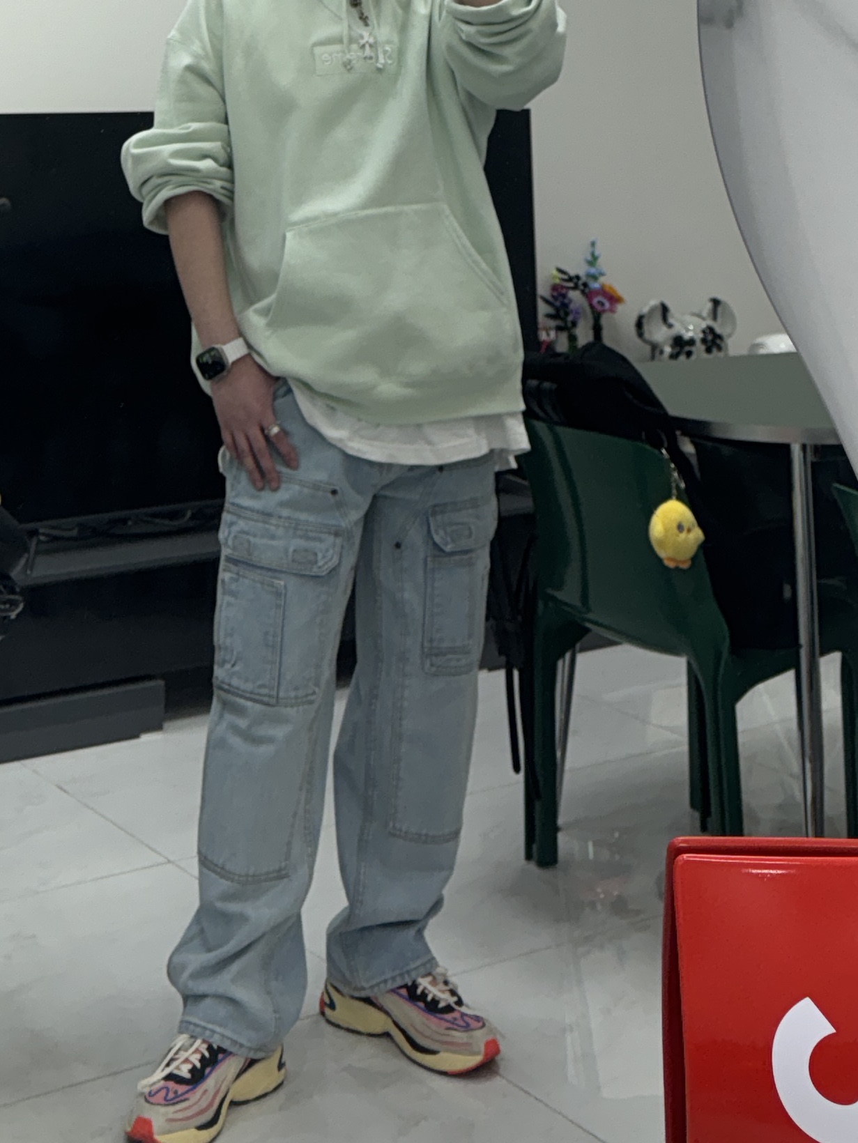 Supreme Box Logo Hooded Sweatshirt Light Green - 23FW, Chrome Hearts Silichrome CH Cross Pendant White 2022/2023 착용 스타일