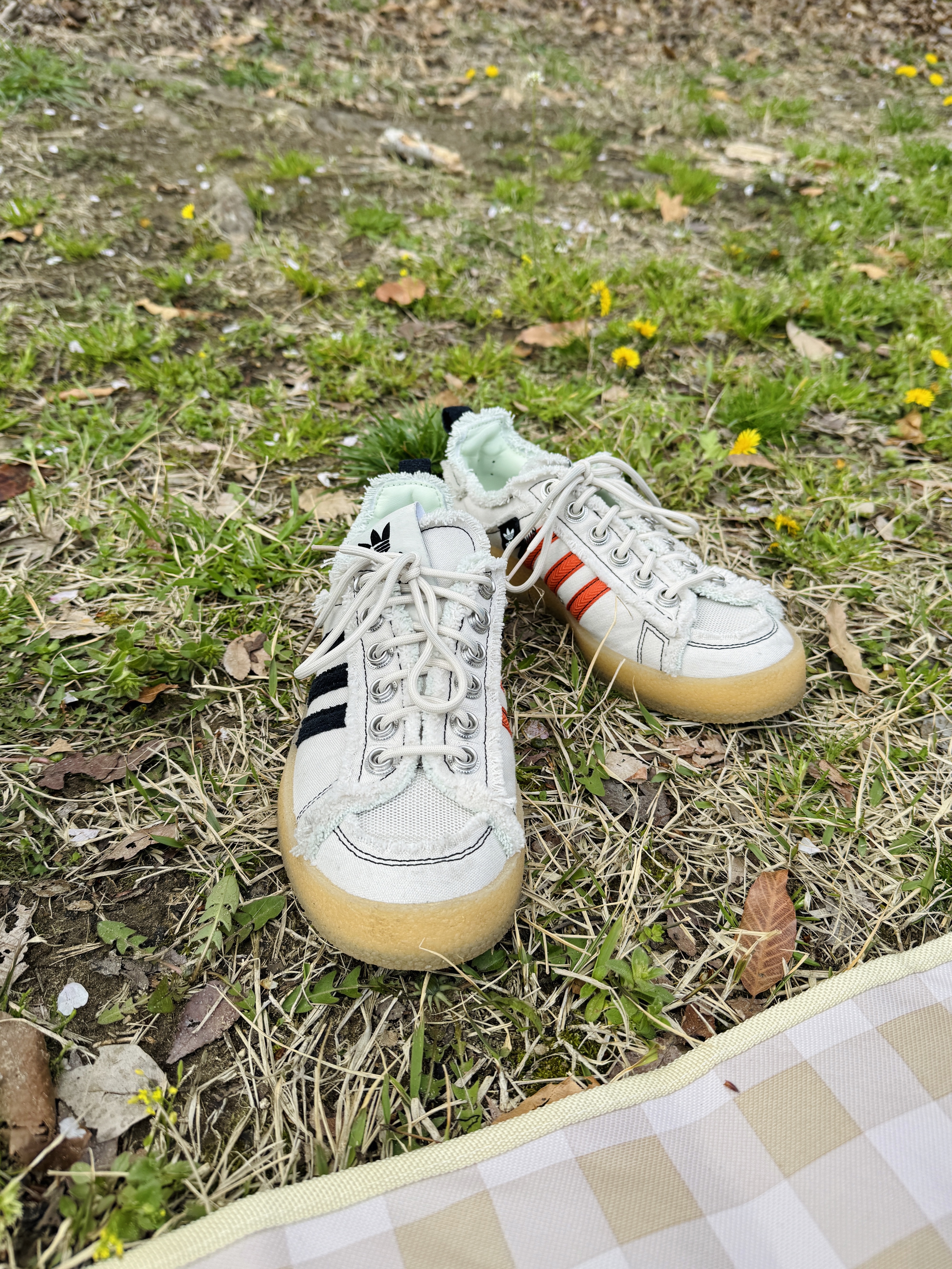 Adidas x Song for the Mute Campus 80s Bliss Core Black 착용 스타일 - 2