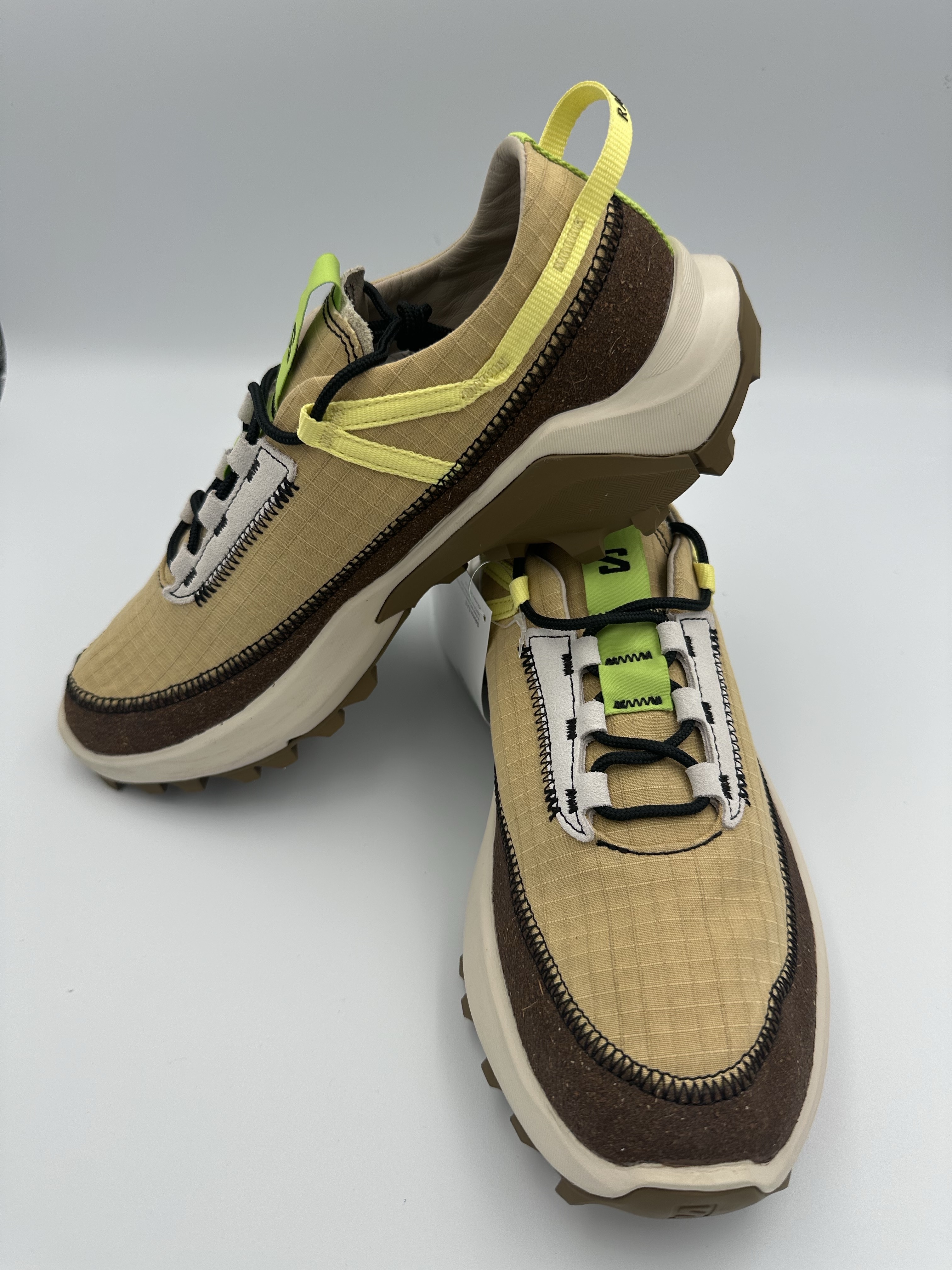 Salomon x Ranra Cross Pro Better Cathay Spice Kelp 착용 스타일 - 2