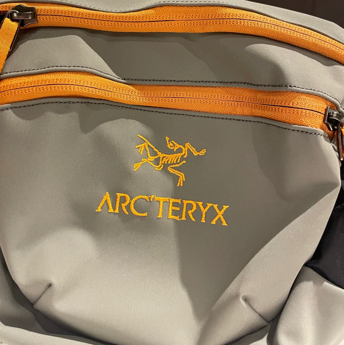 아크테릭스 x 빔즈 아로 리버드 TM 웨이스트팩 오렌지 | Arcteryx | KREAM Arcteryx x Beams Arro Rebird TM Waistpack Orange