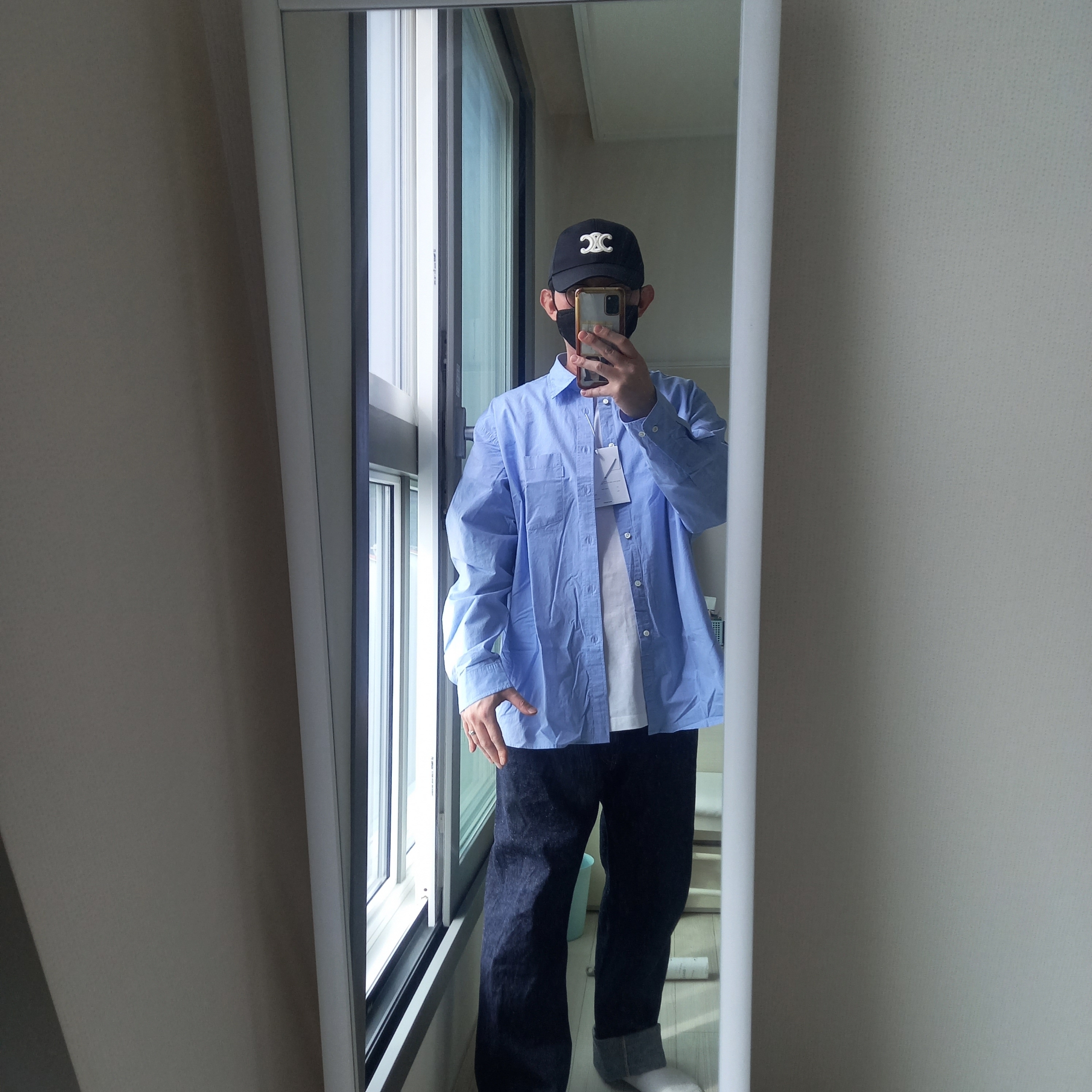 Pottery Comfort Shirt Giza Cotton 100/2 High Density Chambray Cloth Resilient Finish Blue, Wooyoungmi Cotton Back Logo T-Shirt White - 23FW 착용 스타일 - 5