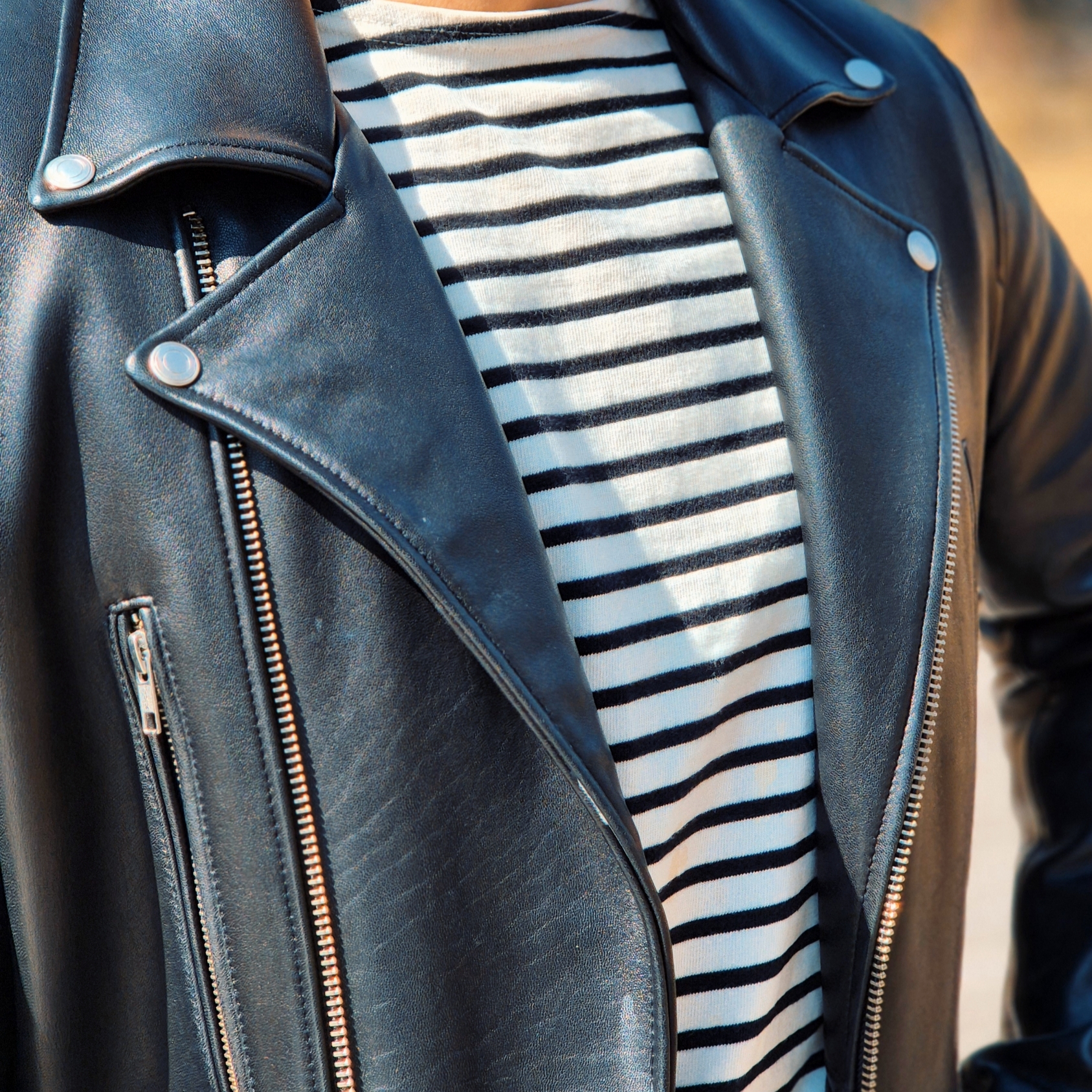 Saint James Minquiers Modern Striped Sailor Long Sleeve T-Shirt Neige Noir 착용 스타일 - 3