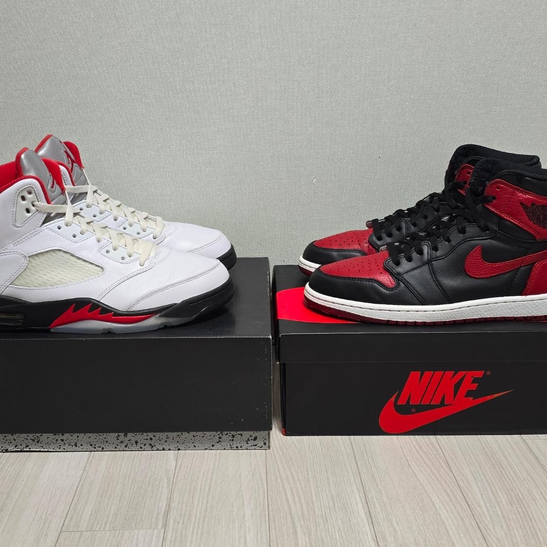 Jordan 5 Retro Fire Red Silver Tongue 2020, Jordan 1 Retro High OG Bred Banned 2016 착용 스타일 - 1