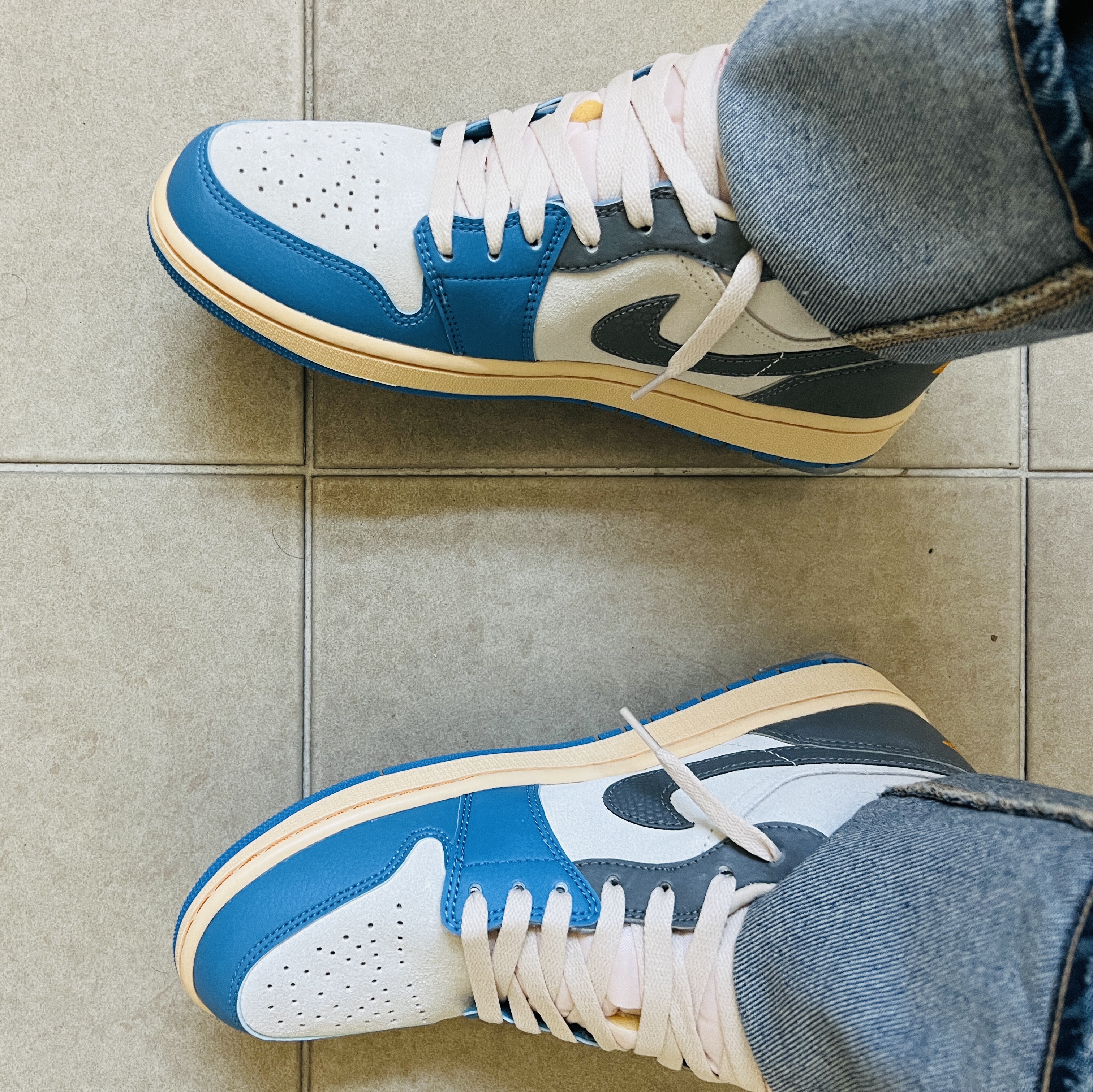 Jordan 1 Low SE Tokyo 96 착용 스타일