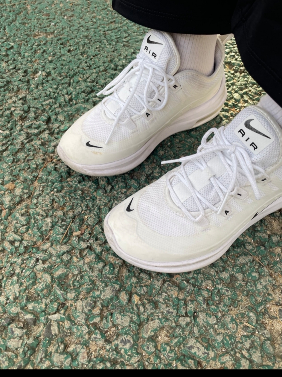 (W) Nike Air Max Axis White 착용 스타일 - 2
