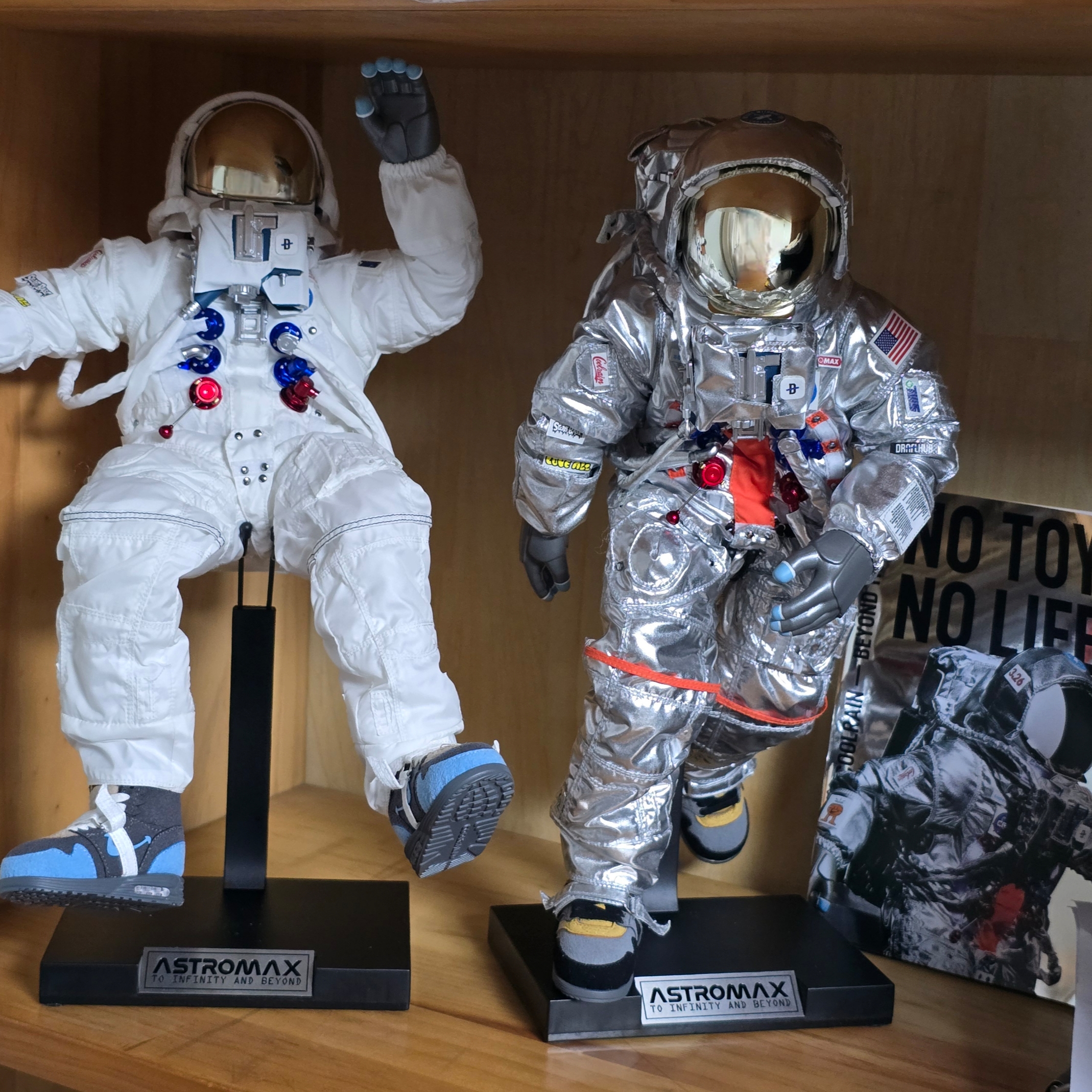 Coolrain x Blitzway Astromax Silver, Coolrain x Blitzway Astromax White 착용 스타일 - 5