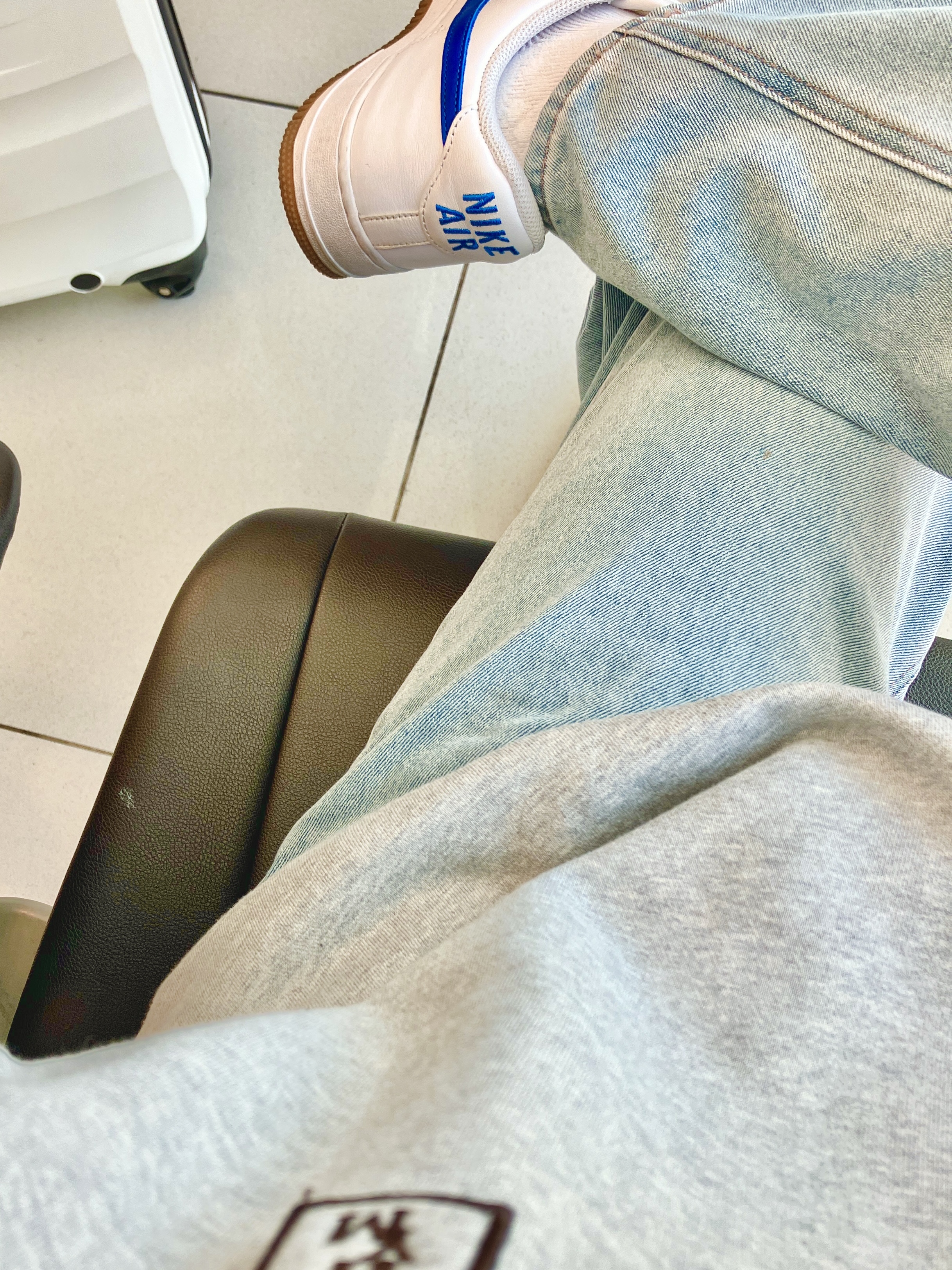 Nike Air Force 1 Low Retro Color of the Month Varsity Royal, Wooyoungmi Back Logo Sweatshirt Grey - 23FW 착용 스타일 - 1