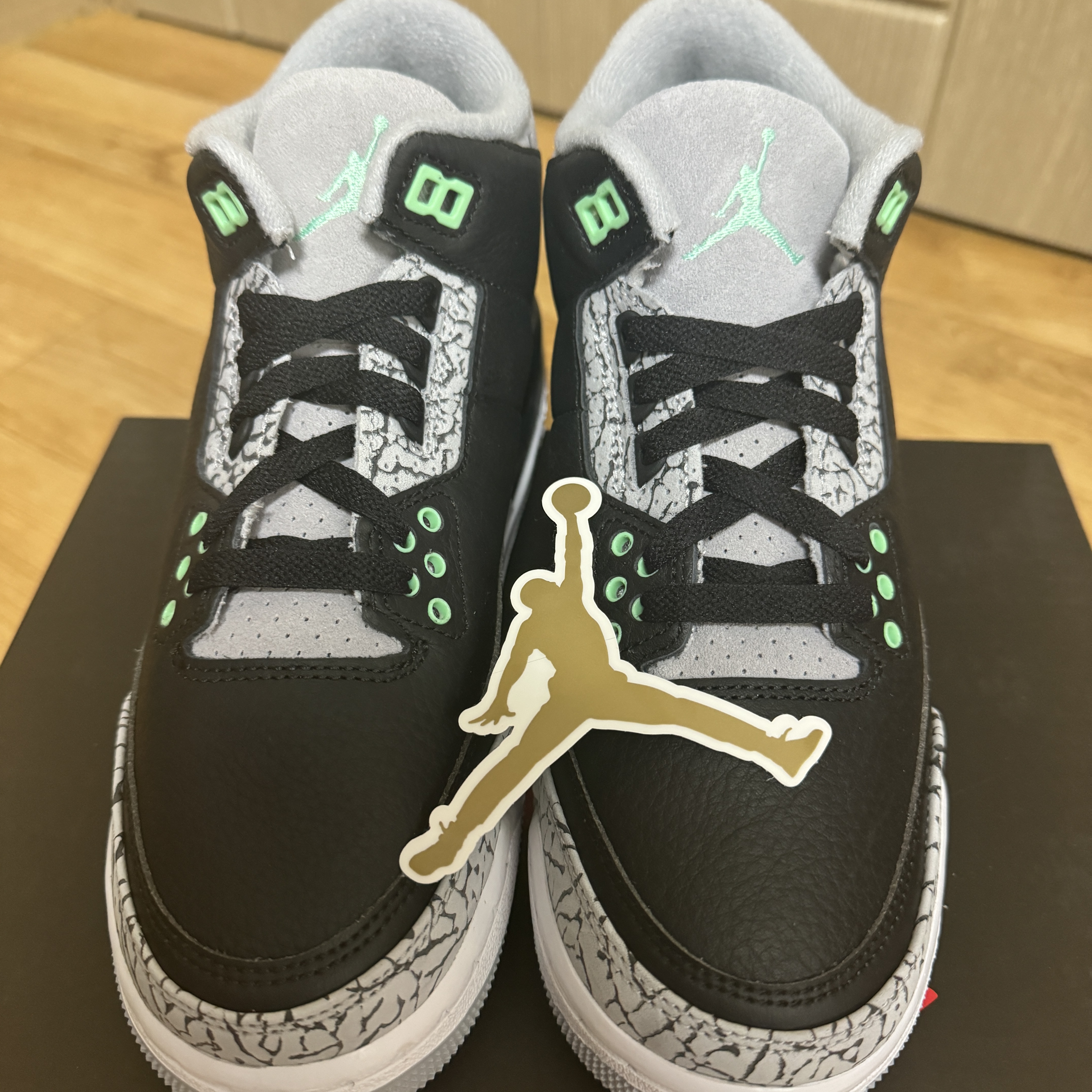 (GS) Jordan 3 Retro Green Glow 착용 스타일 - 2