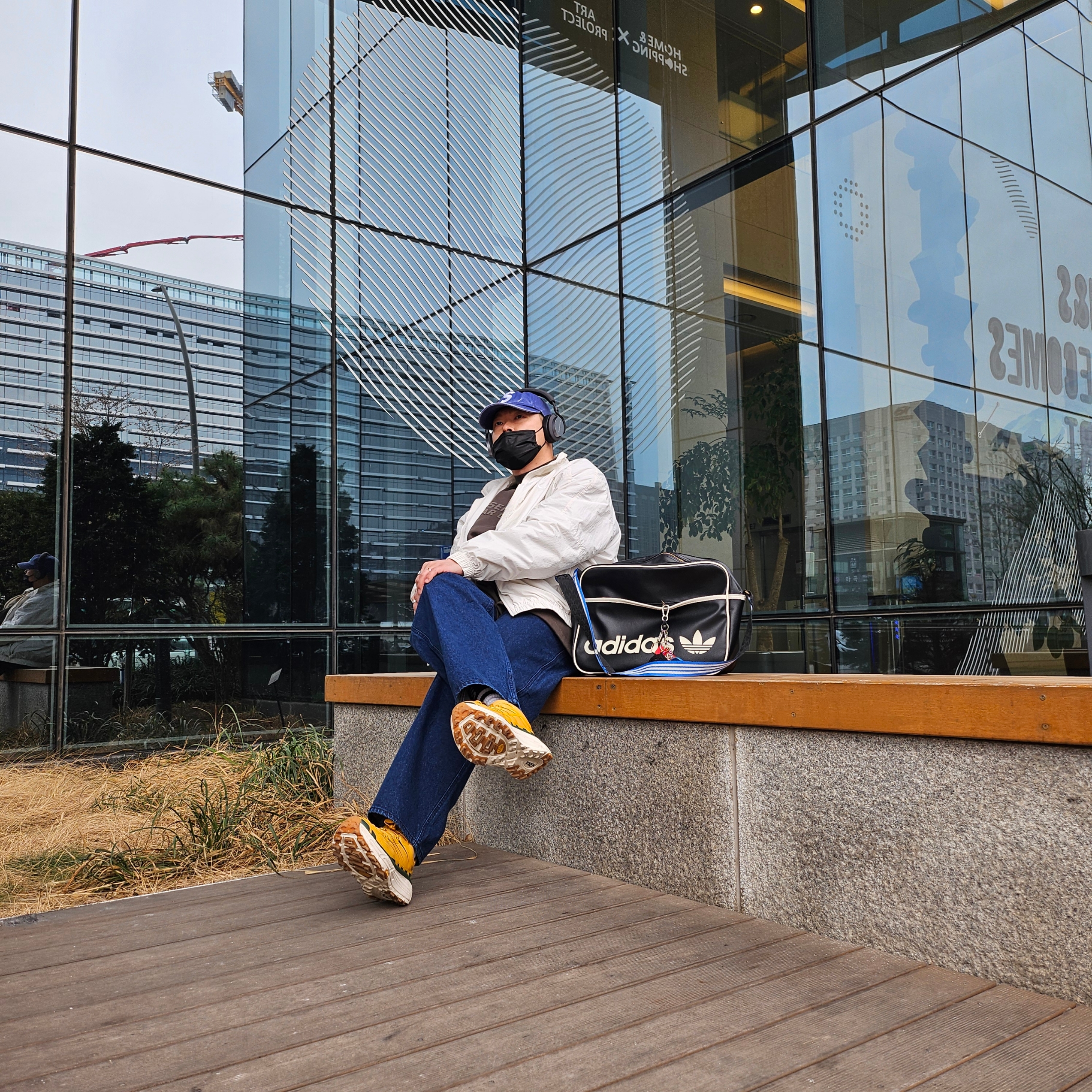 Supreme Pigment Canvas S Logo 6-Panel Navy - 23SS, Nike NRG Solo Swoosh Woven Track Jacket Phantom White - Asia 착용 스타일 - 5