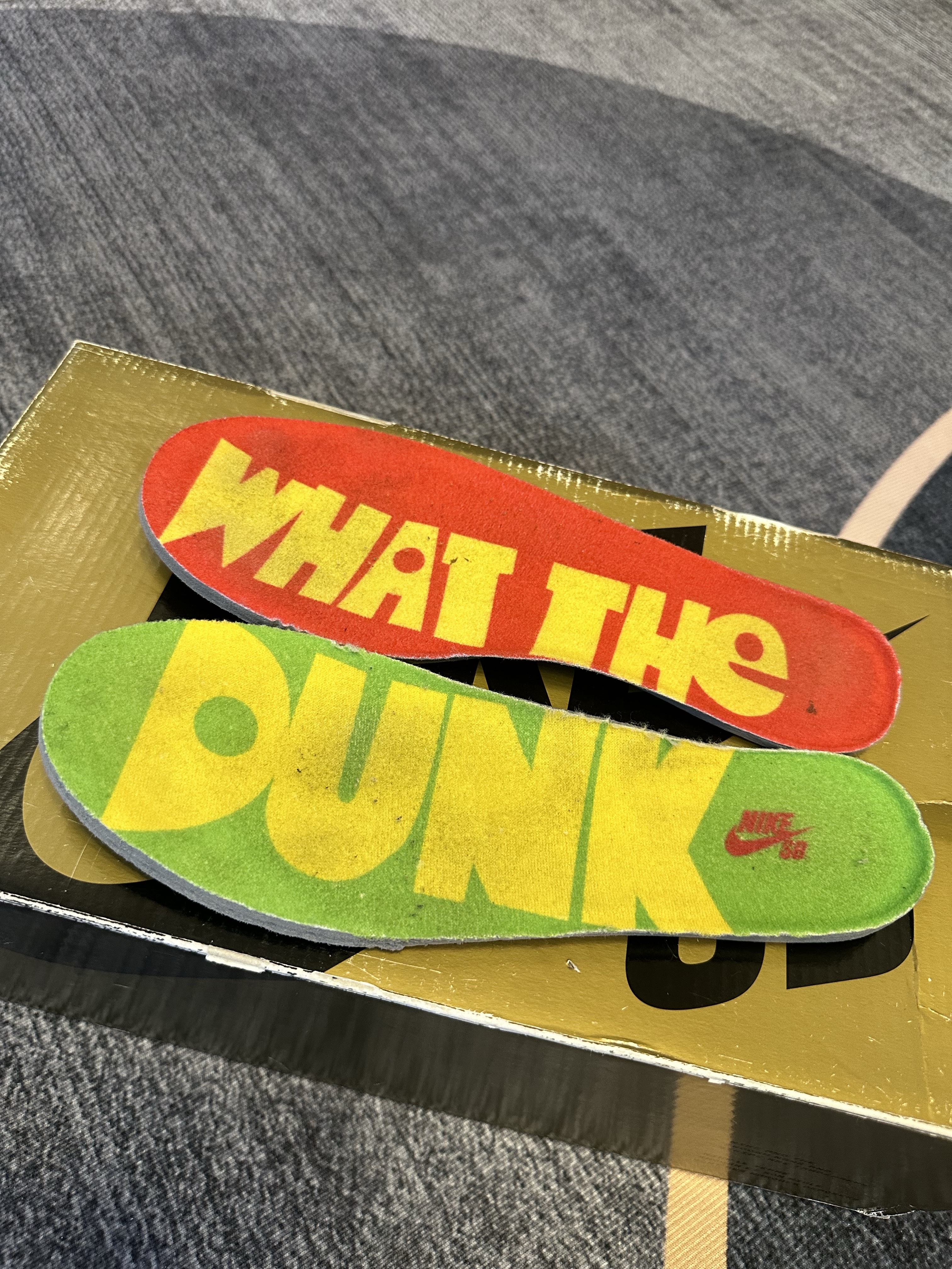 Nike Dunk SB Low What the Dunk 착용 스타일 - 2