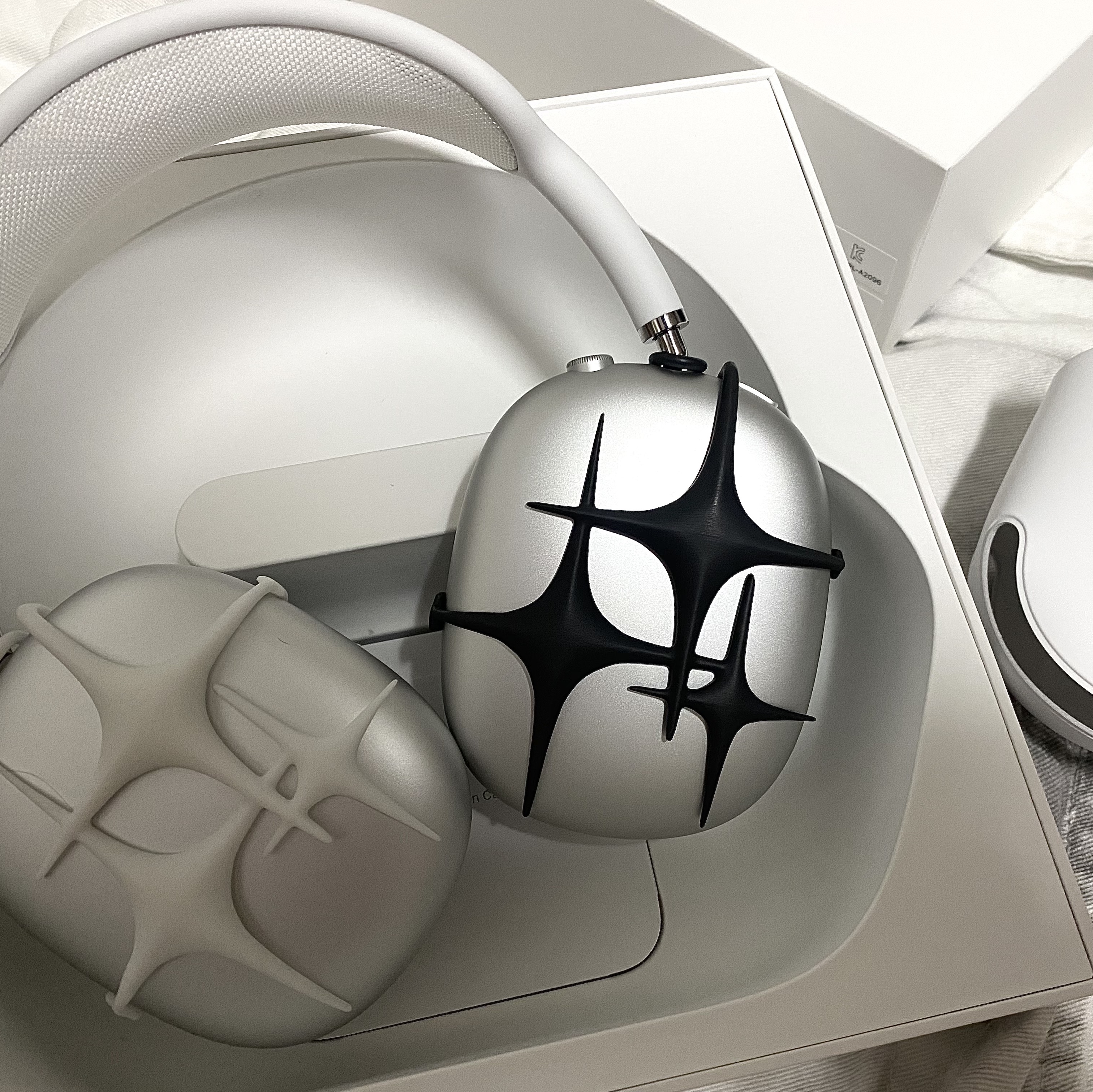 Test Artifact Era Max 002 White, Test Artifact Era Max 002 Black 착용 스타일