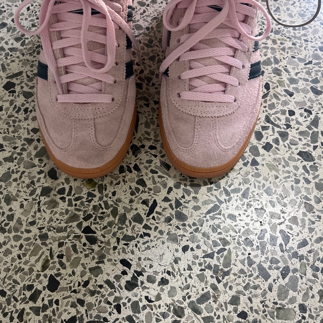 (W) Adidas Spezial Handball Clear Pink 착용 스타일 - 2