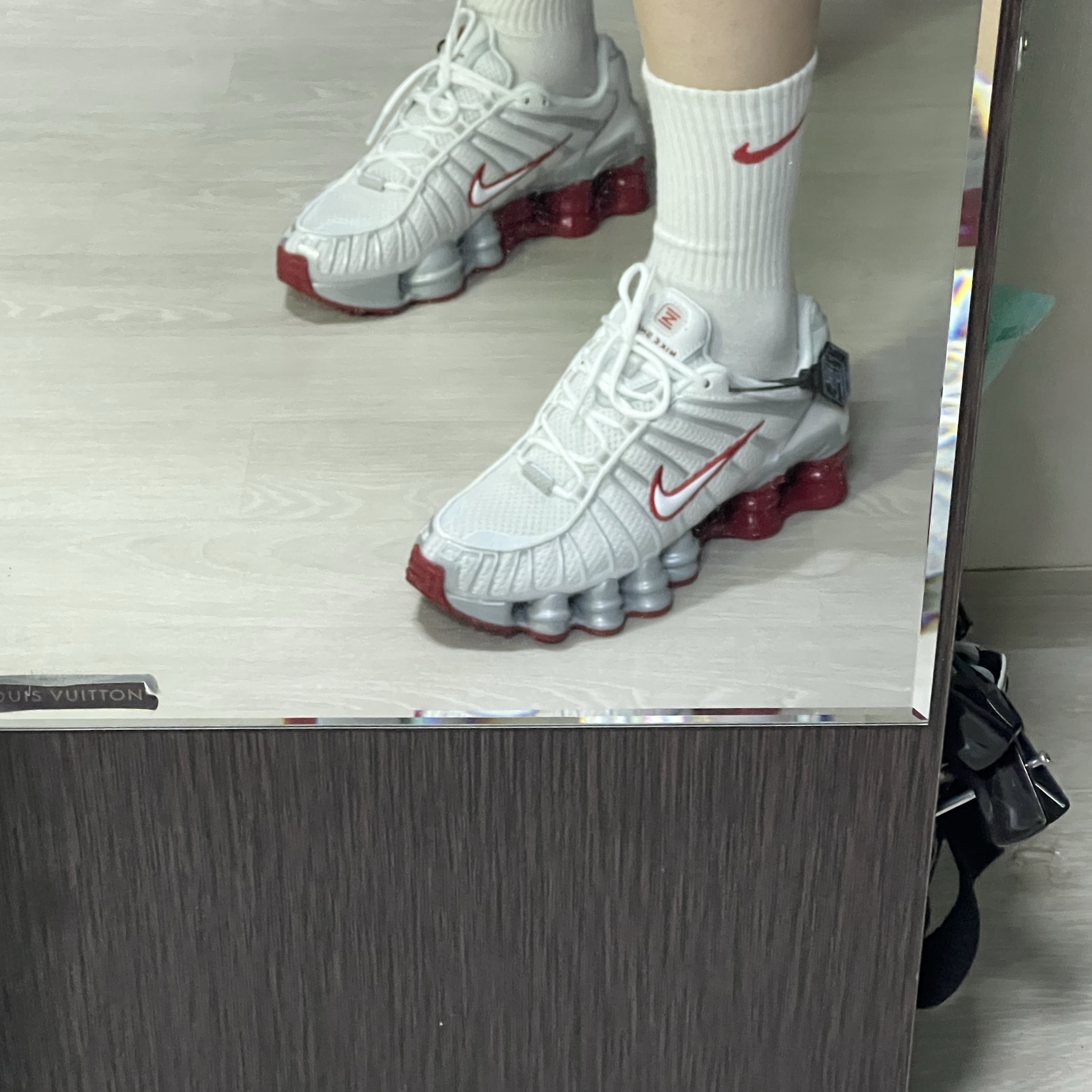 (W) Nike Shox TL Platinum Tint 착용 스타일