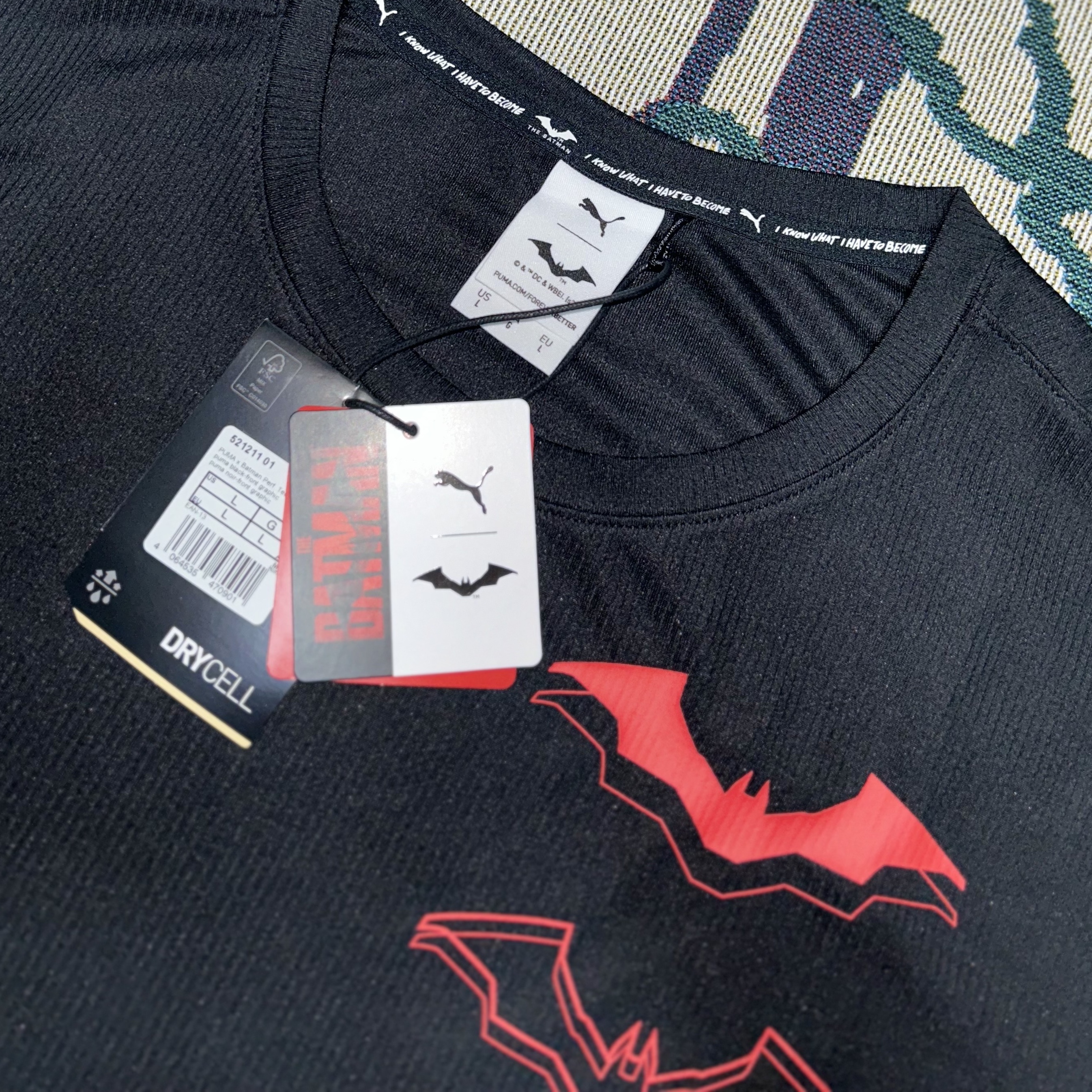Puma x Batman Perforated Training T-Shirt Black 착용 스타일 - 1