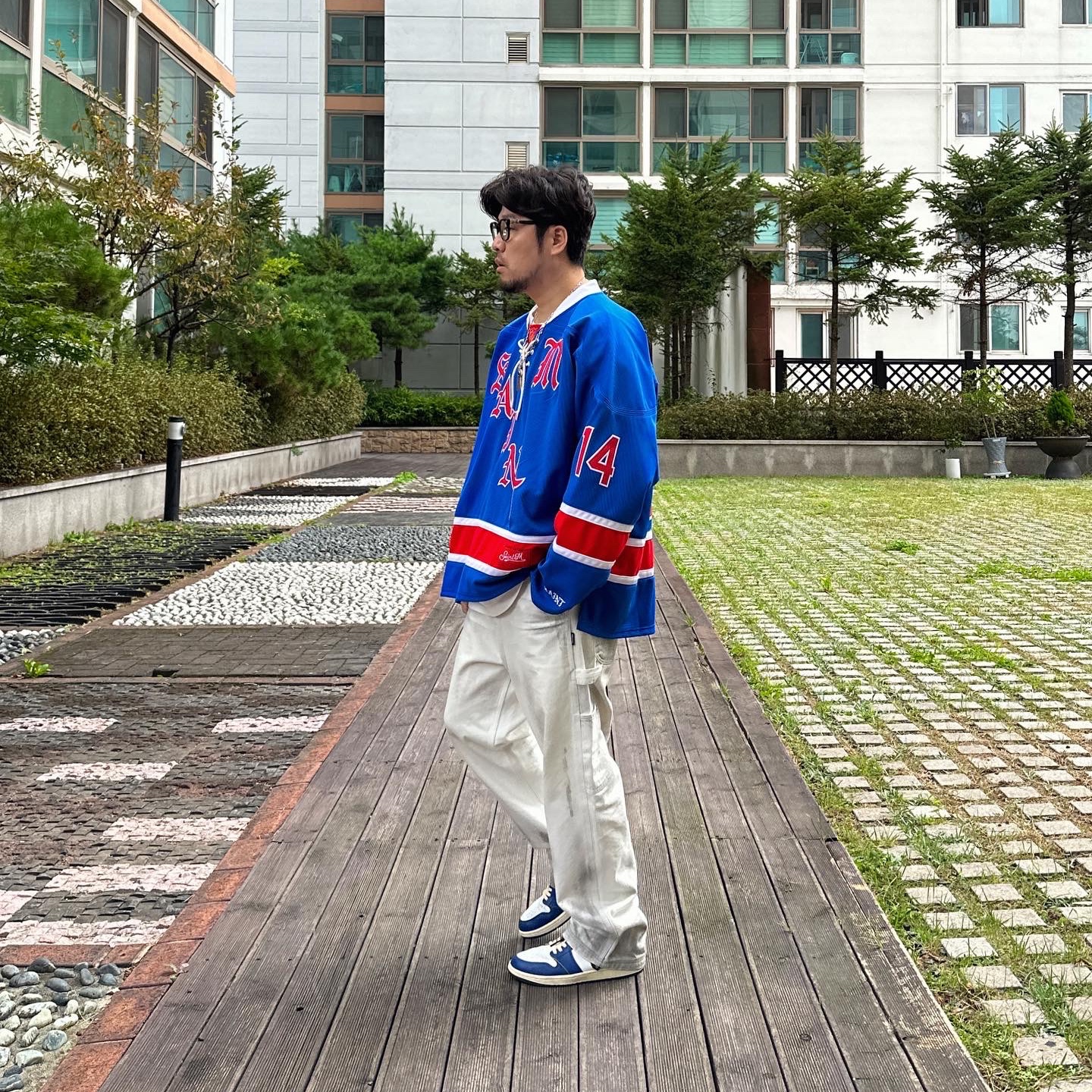Saint Mxxxxxx Game Shirt L/S T-Shirt Blue - 23SS, Jordan 1 x Union Retro High Blue Toe 착용 스타일 - 1