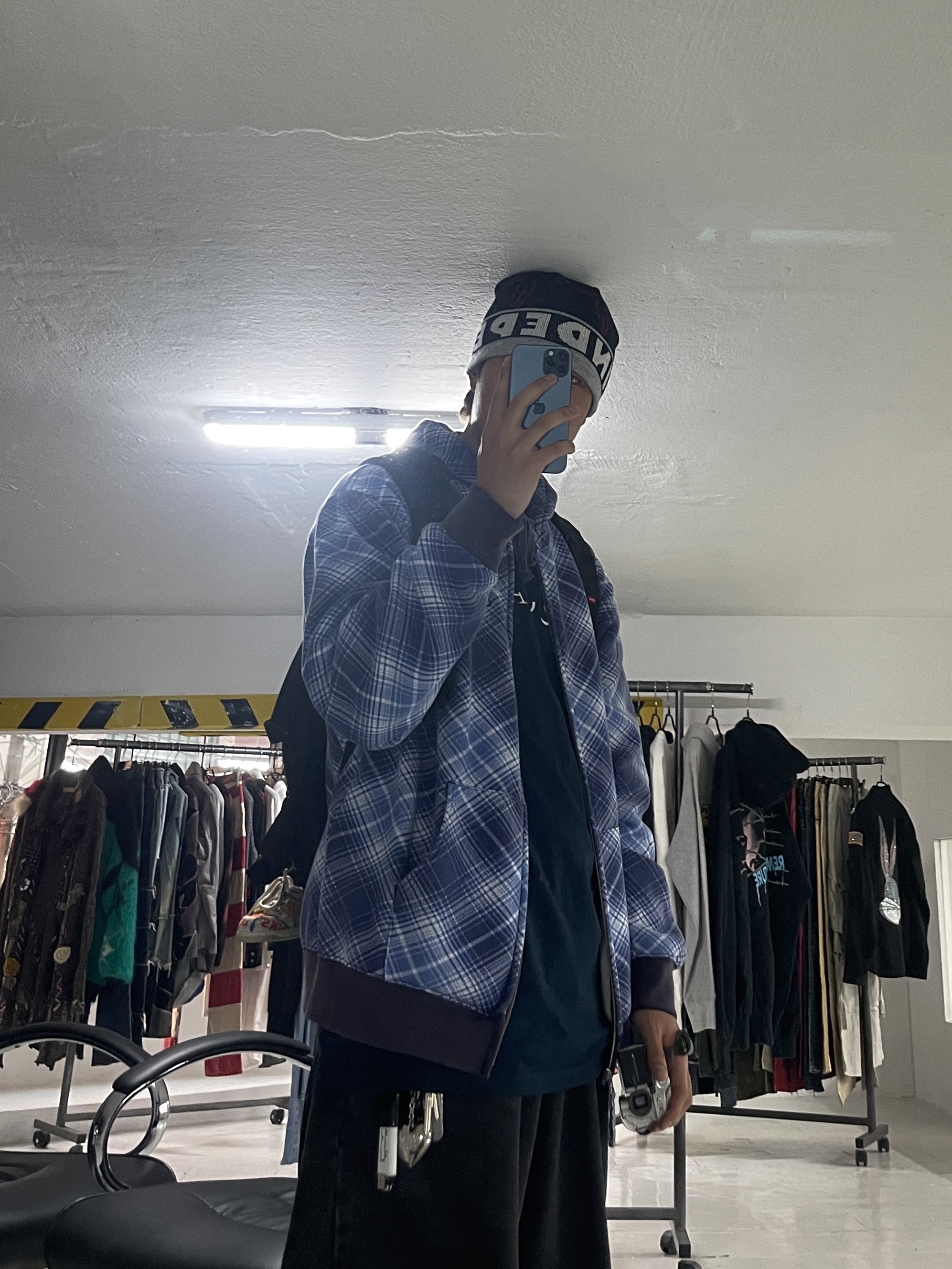 Yardsale Signature Hood Blue, Supreme Backpack Black - 19FW 착용 스타일 - 2