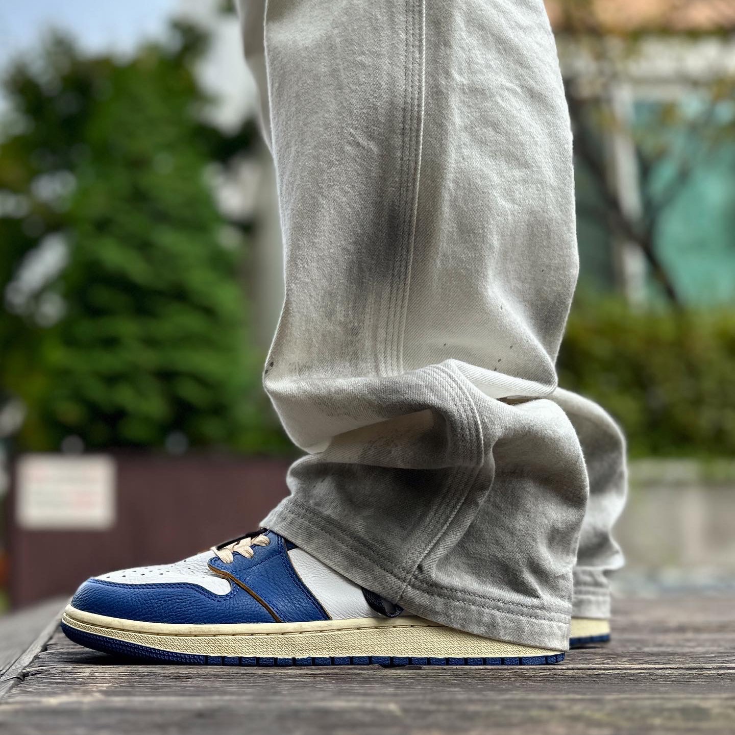Saint Mxxxxxx Game Shirt L/S T-Shirt Blue - 23SS, Jordan 1 x Union Retro High Blue Toe 착용 스타일 - 3