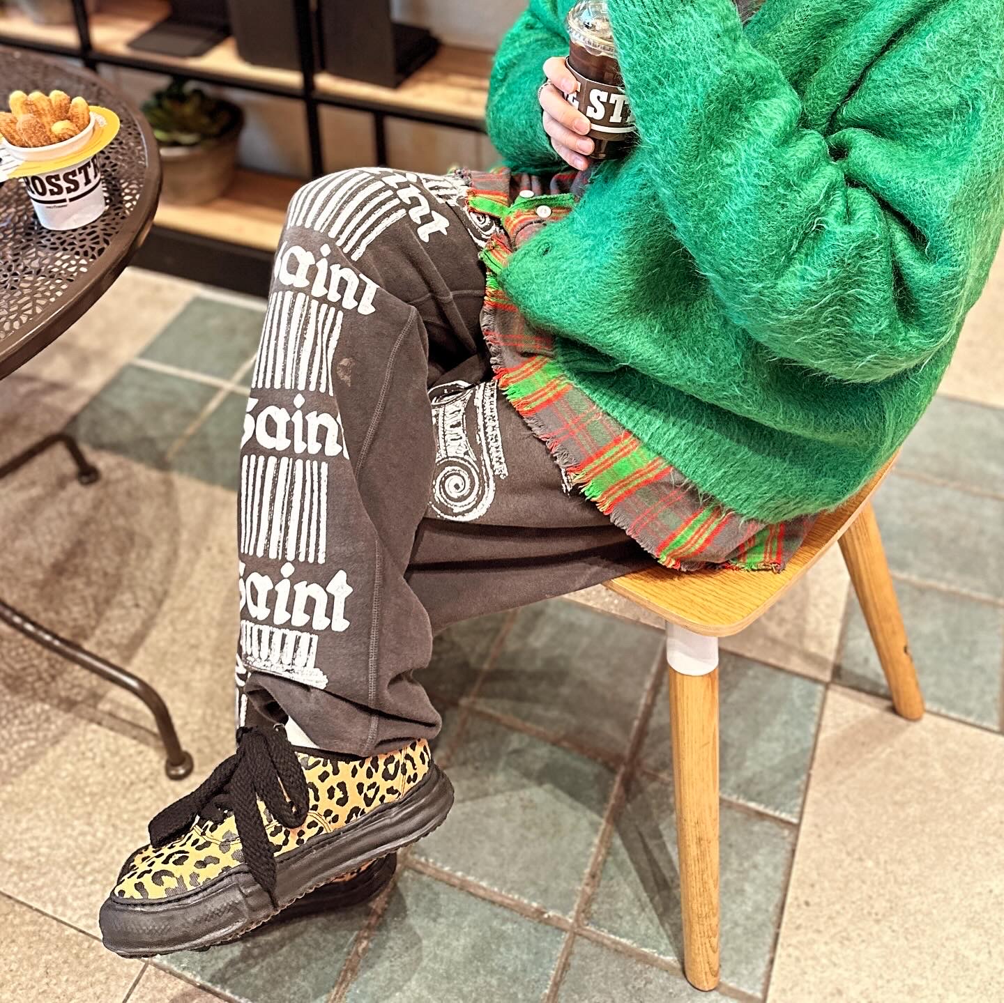 Saint Mxxxxxx × Denim Tears Check Flannel Shirt Green Red - 23AW, Saint Mxxxxxx Cardigan Mohair Green - 23AW 착용 스타일 - 1