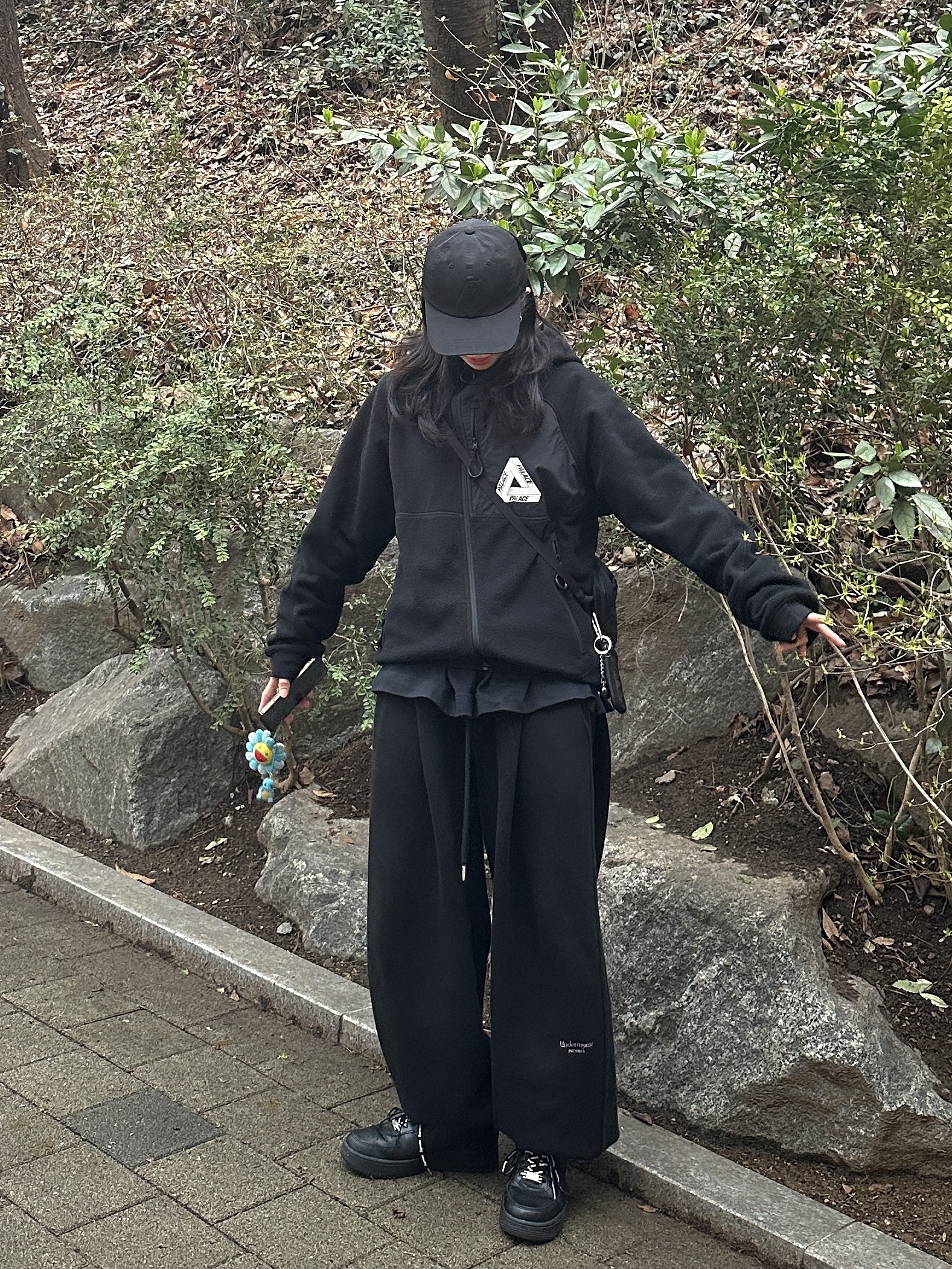 Palace x C.P. Company Goggle P-Cap Black - 22FW, Palace Polar Fleece Asymmetric Jacket Black - 21FW 착용 스타일 - 1