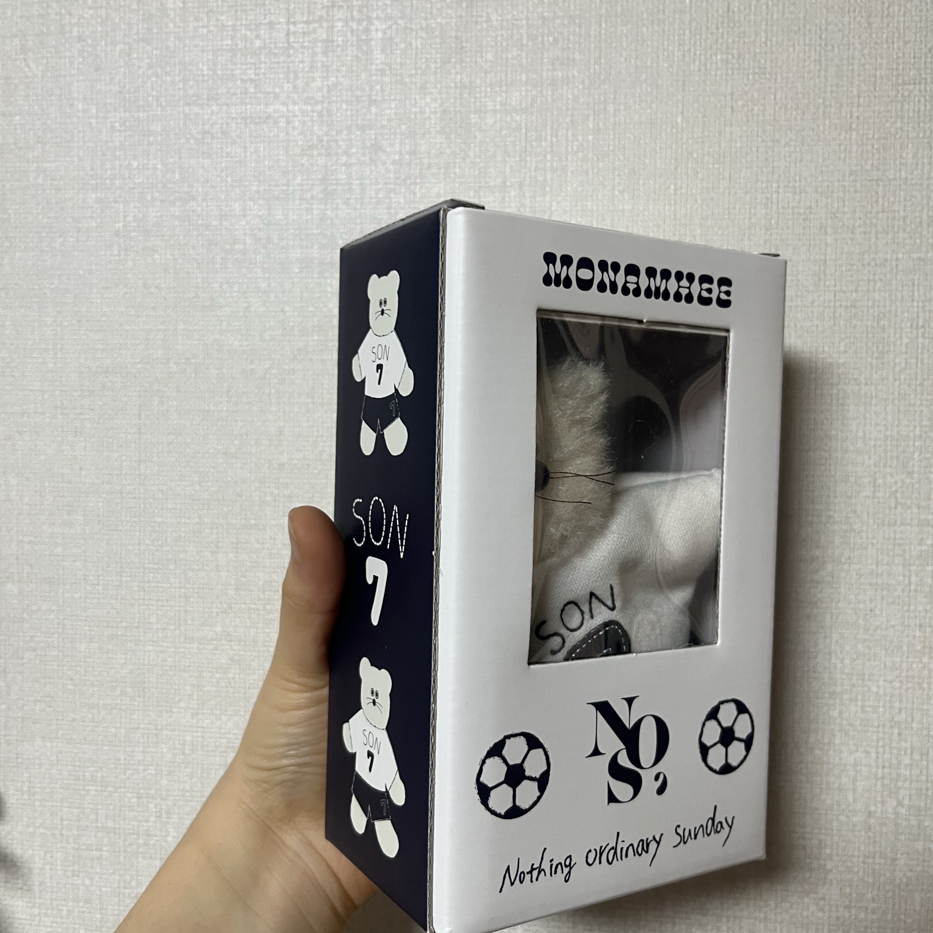 [예약 배송] NOS7 x Monamhee SON.hee Cream 착용 스타일 - 2
